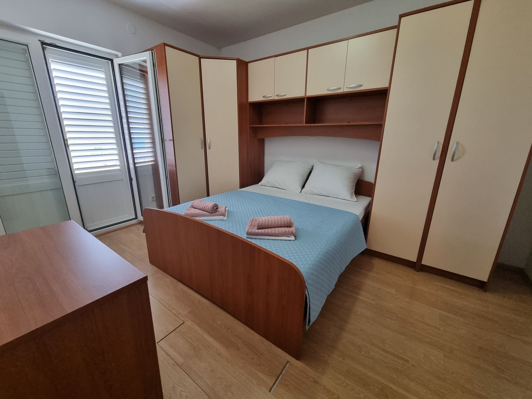 Wohnung mit Terrasse und Meerblick-Dedans