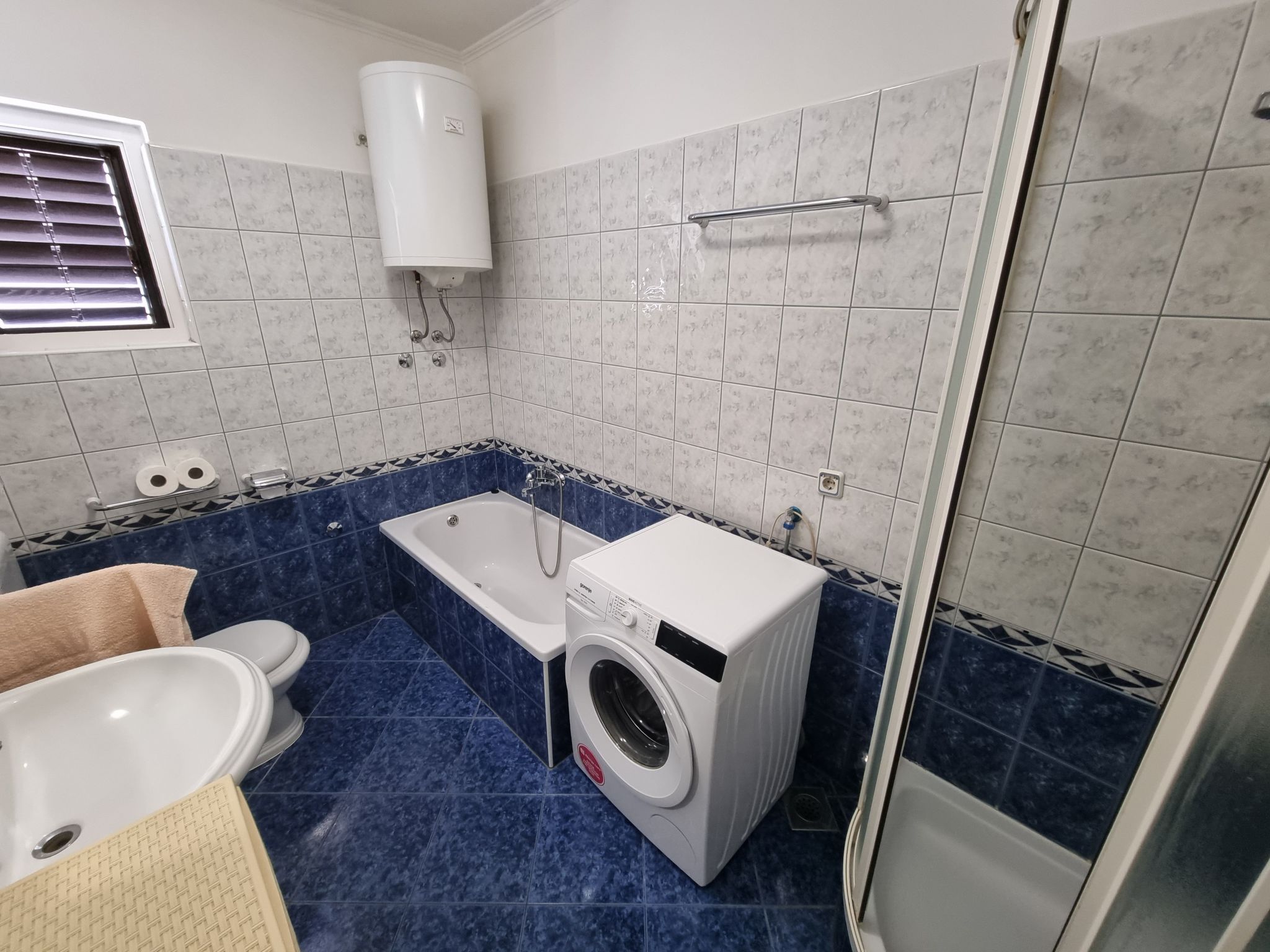 Wohnung mit Terrasse und Meerblick-Dedans