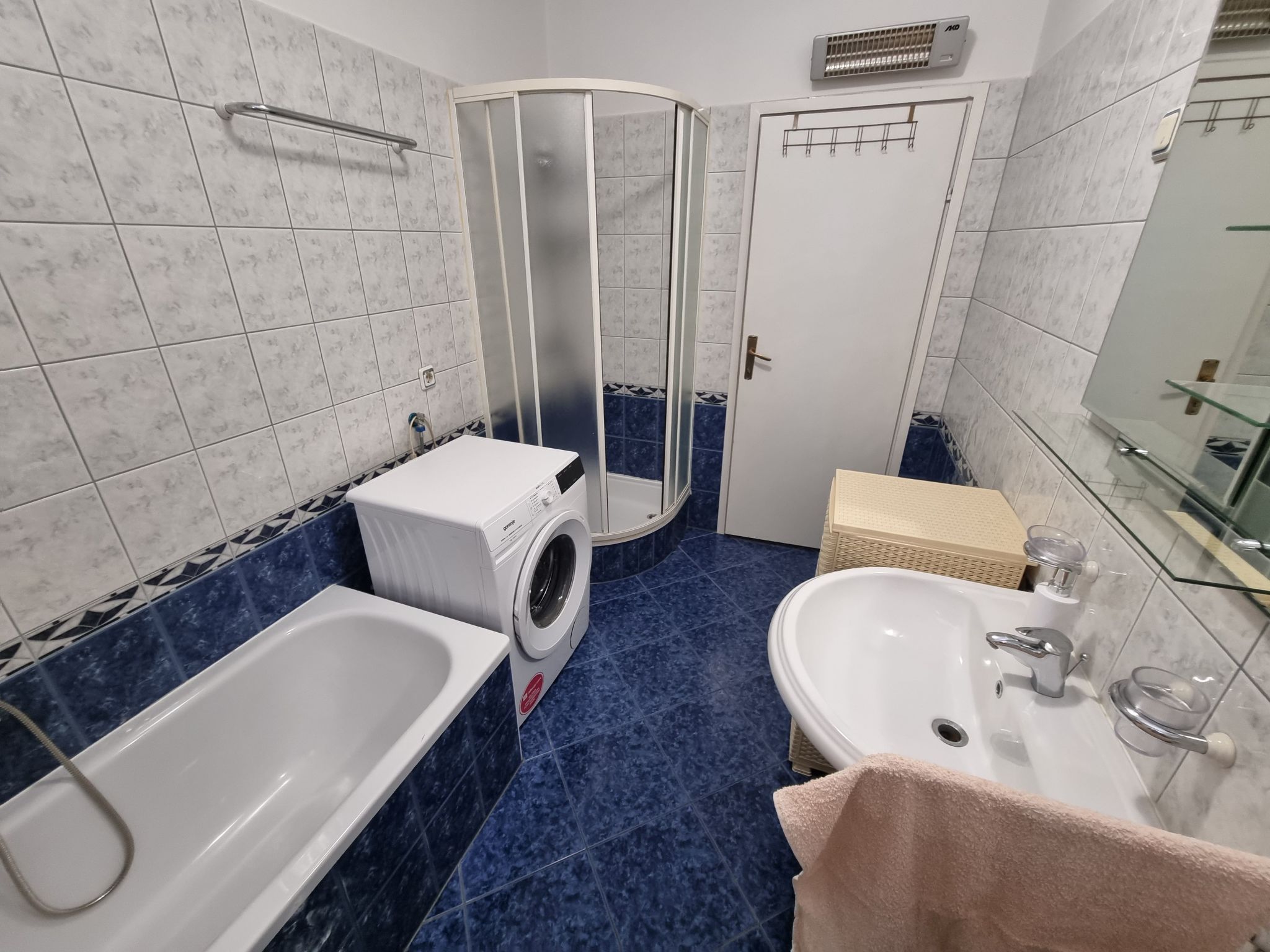 Wohnung mit Terrasse und Meerblick-Dedans