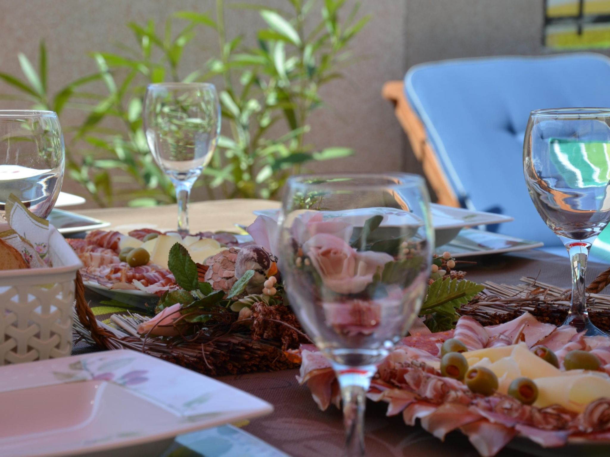 Großes Ferienhaus mit eigenem Pool und Terrasse-Binnen
