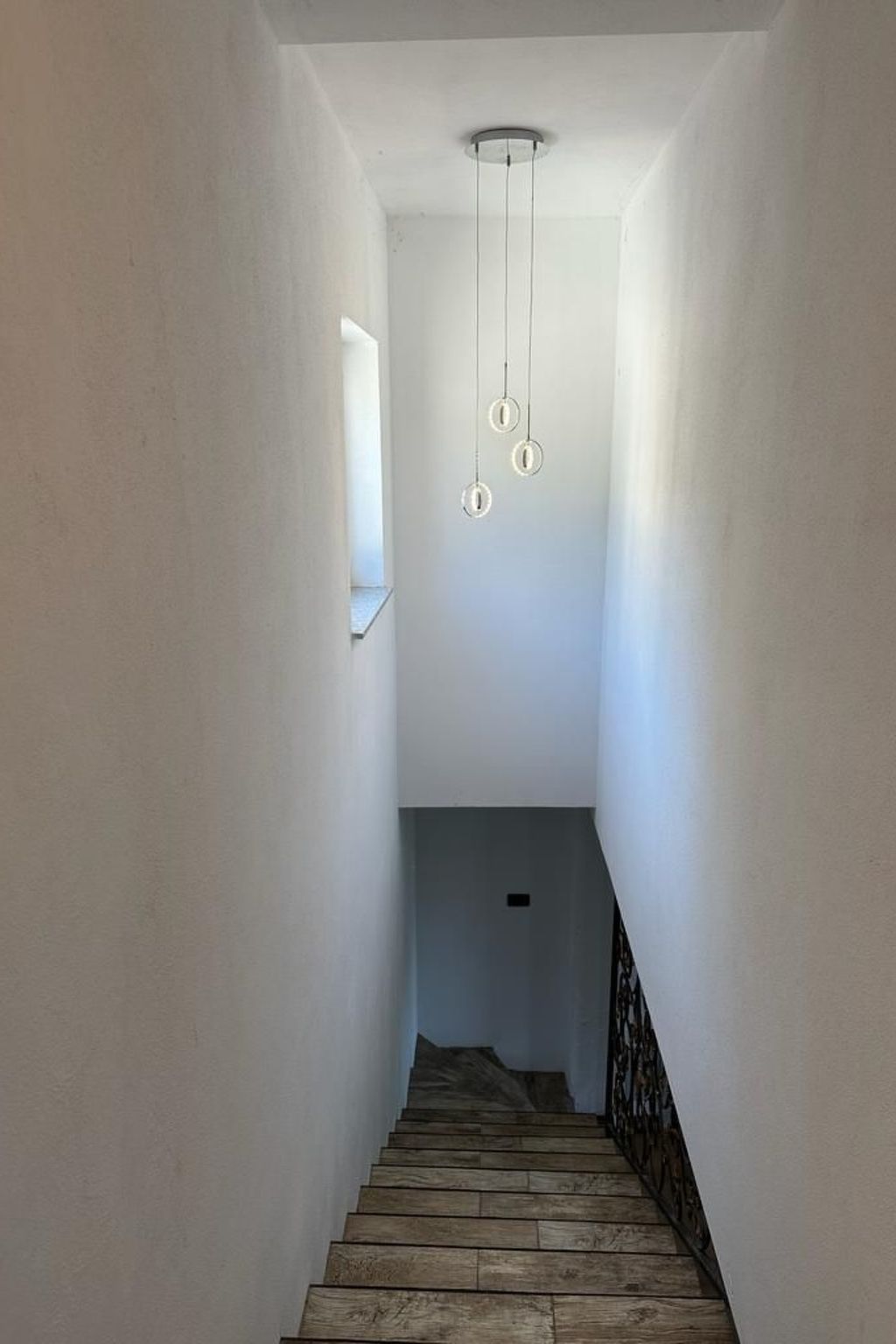 Großes Ferienhaus mit eigenem Pool und Terrasse-Binnen