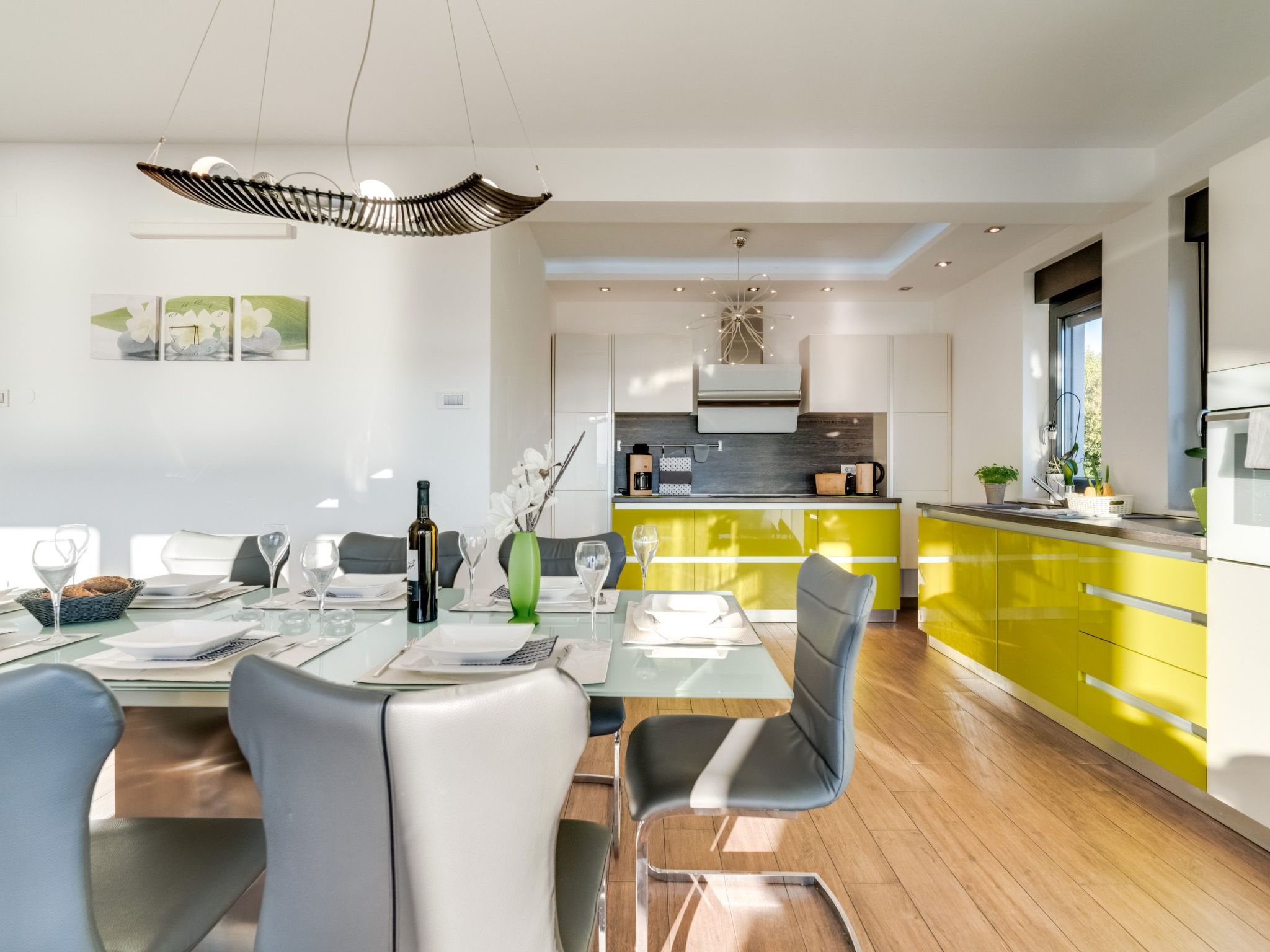 Villa "View" mit Blick auf das Wasser-Image-tags.info