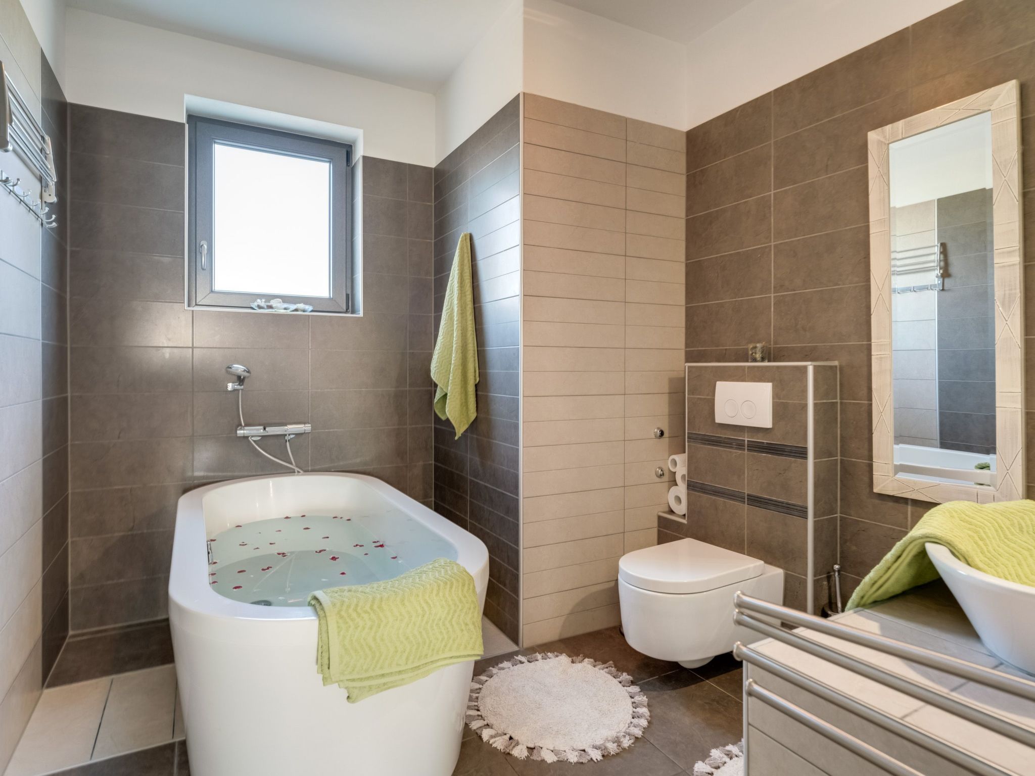 Villa "View" mit Blick auf das Wasser-Image-tags.info