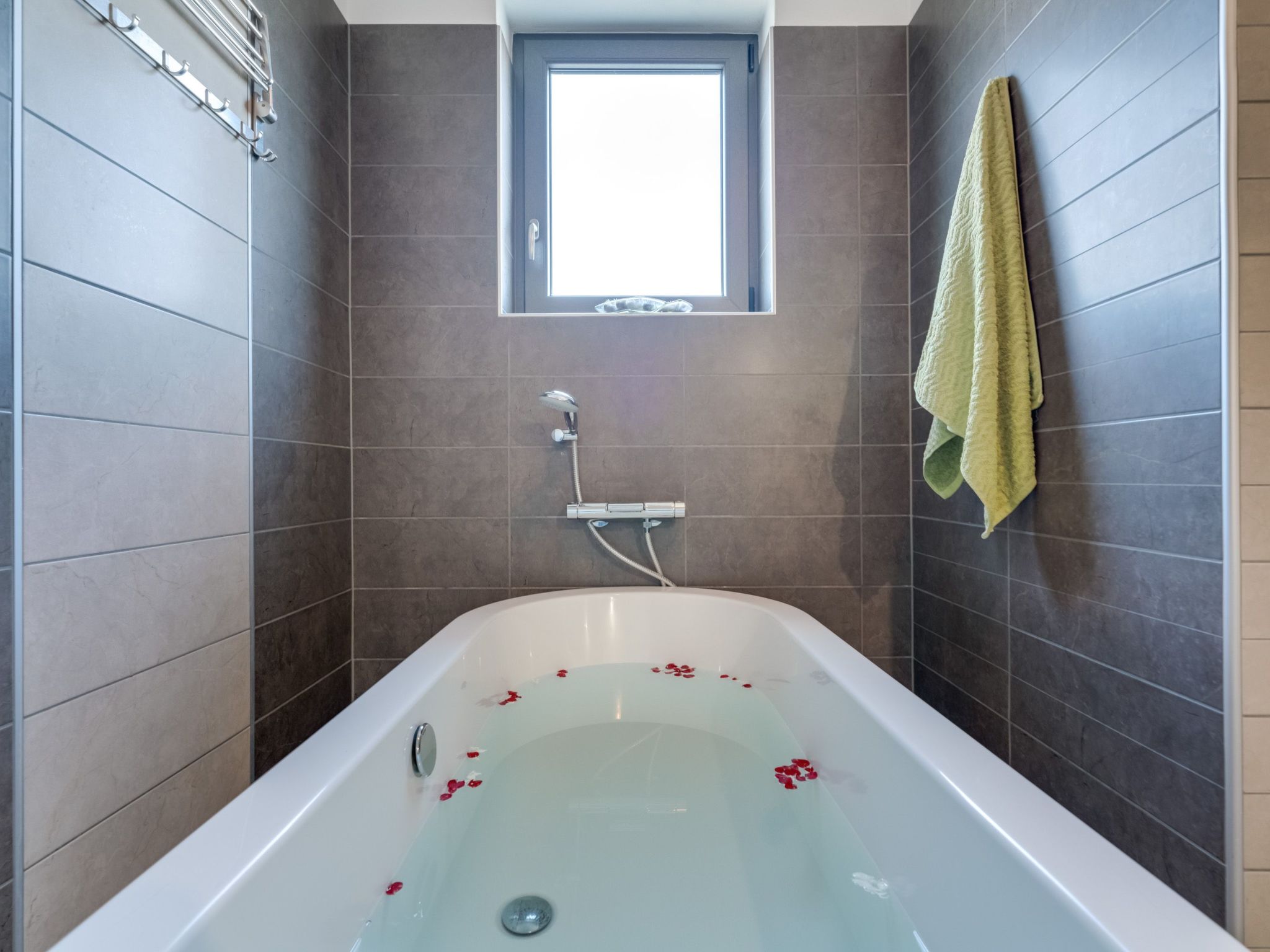 Villa "View" mit Blick auf das Wasser-Image-tags.info