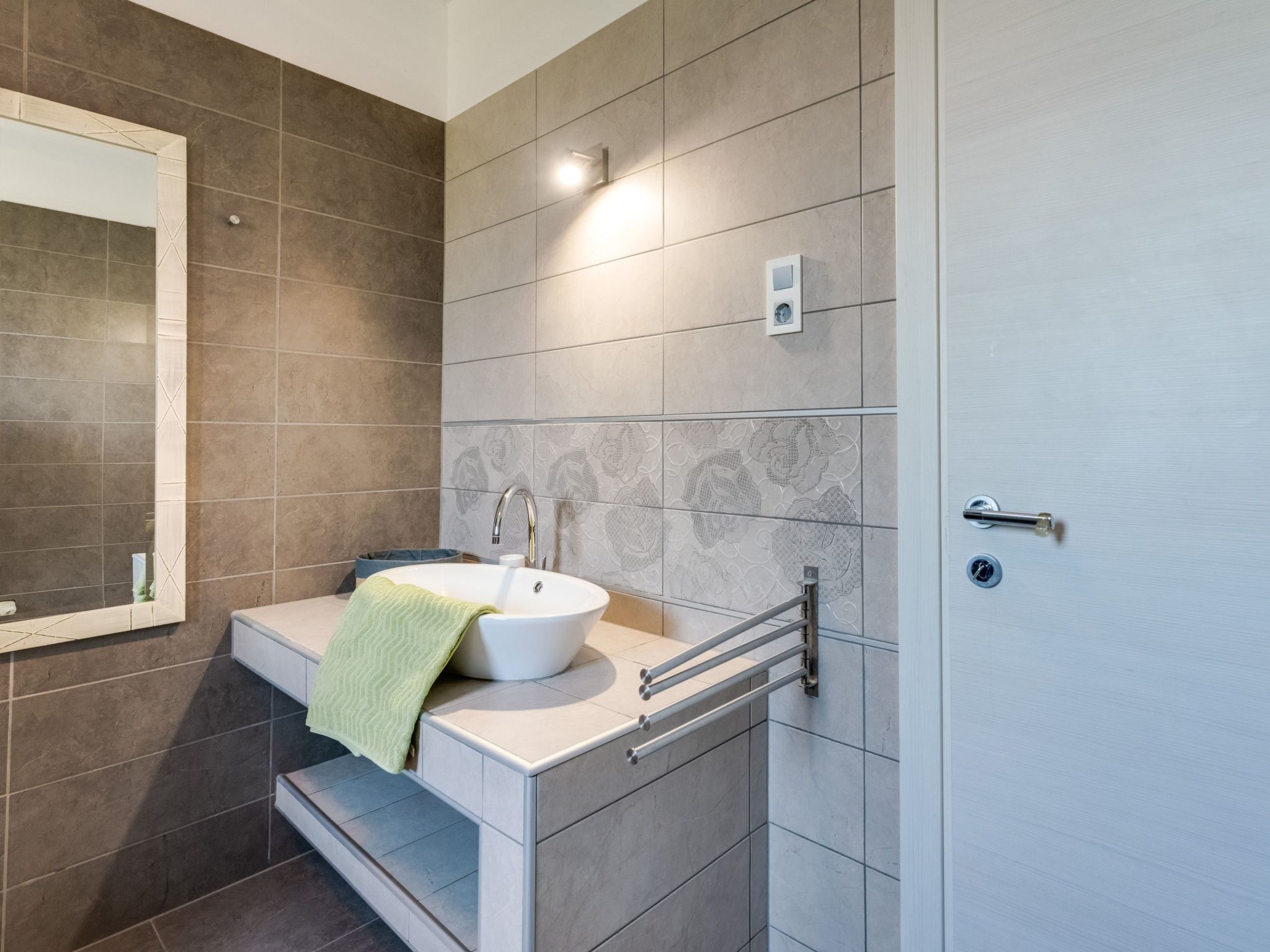 Villa "View" mit Blick auf das Wasser-Image-tags.info