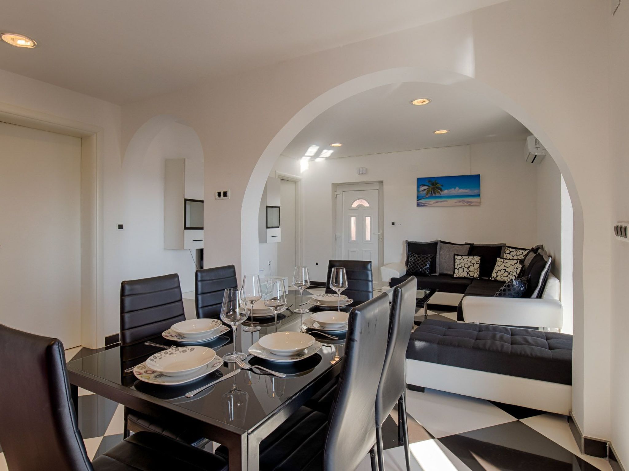 Villa mit Pool und schönem Meerblick-Image-tags.info