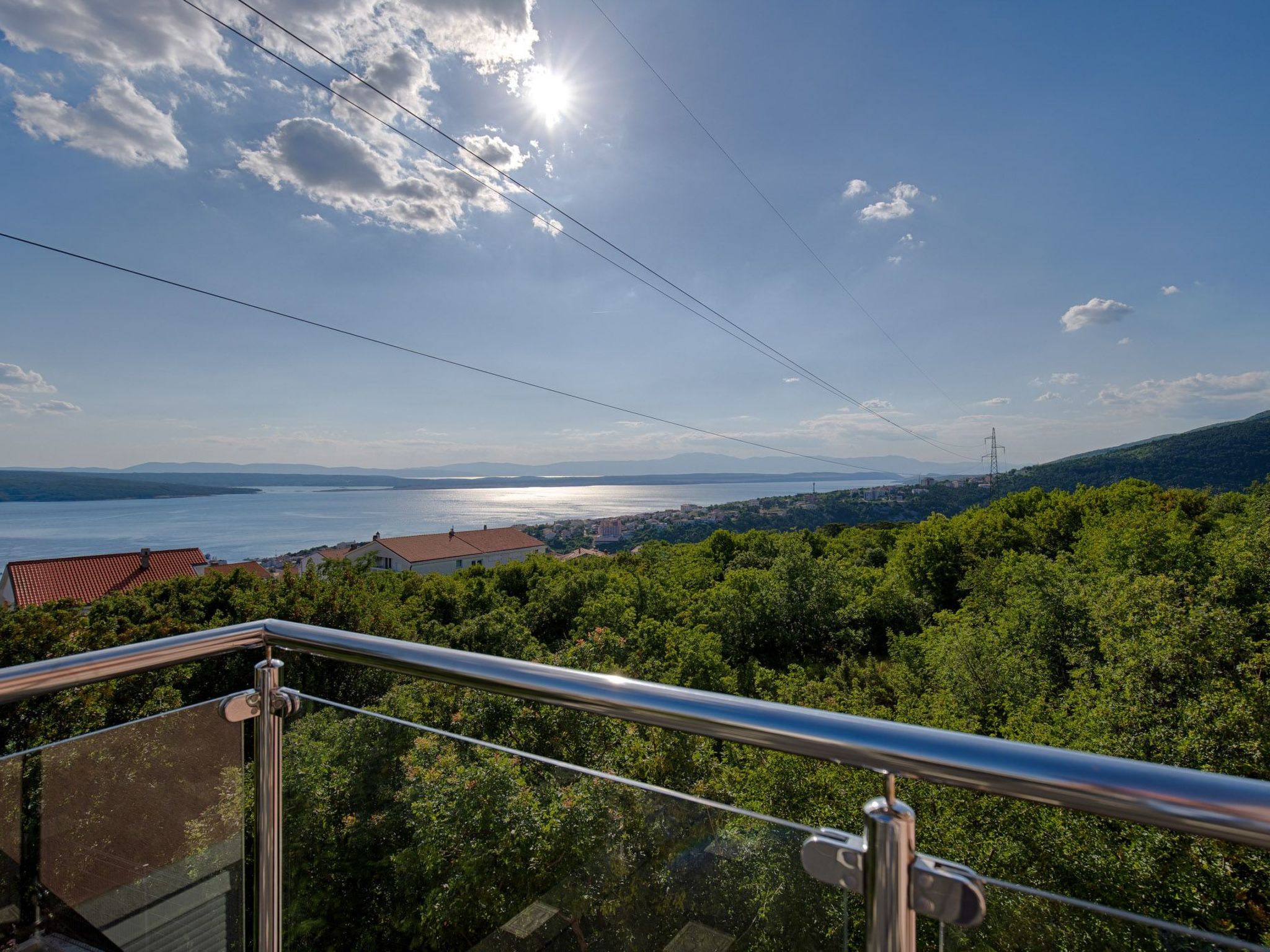 Villa mit Pool und schönem Meerblick-Image-tags.info