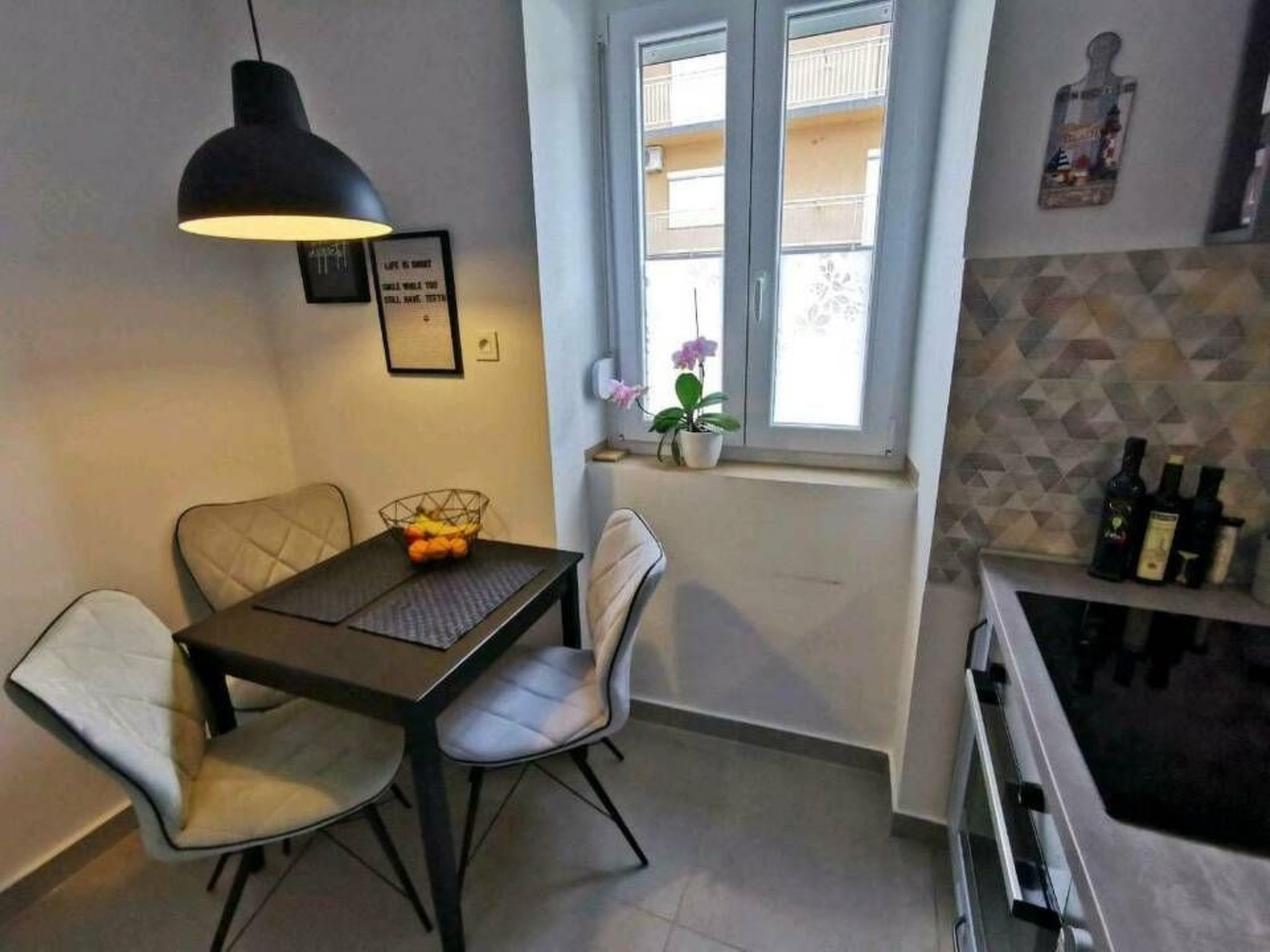 Gemütliche 2-Schlafzimmer-Wohnung mit Meerblick, Crikvenica-Binnen