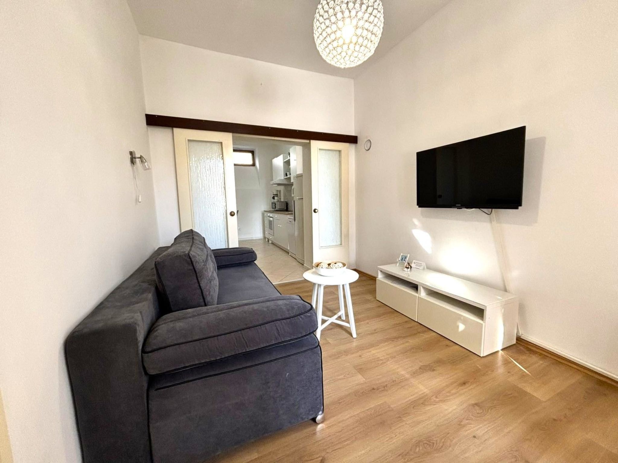 Schönes Appartement mit Terrasse-Binnen