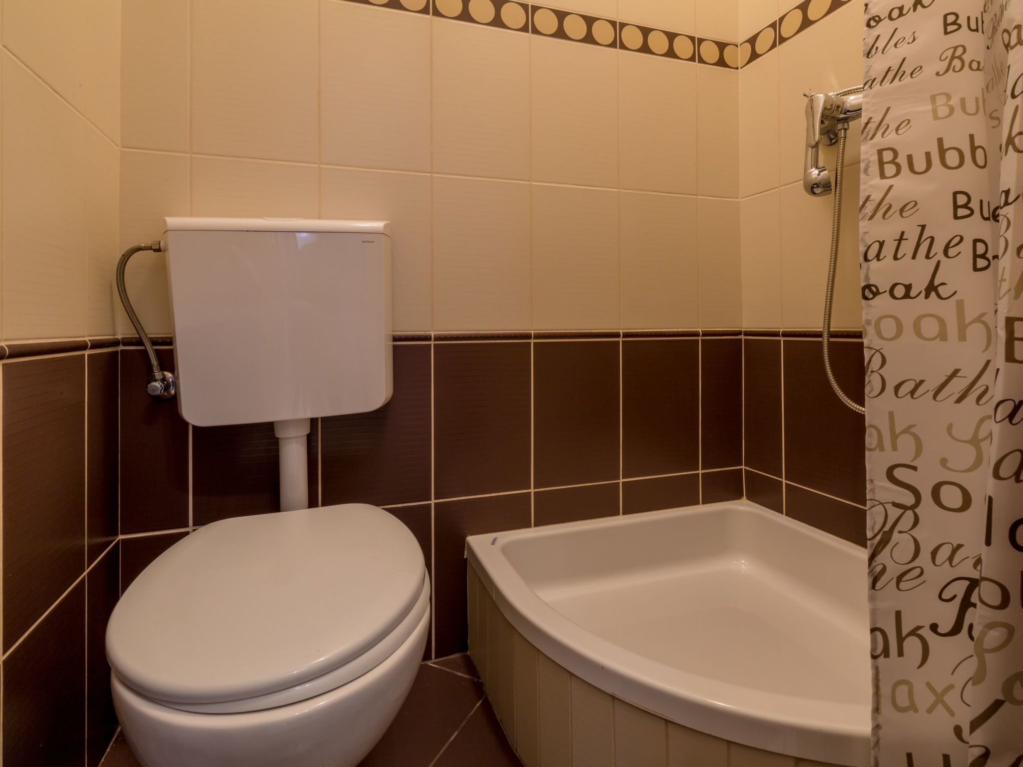 Schönes Appartement mit Terrasse-Binnen