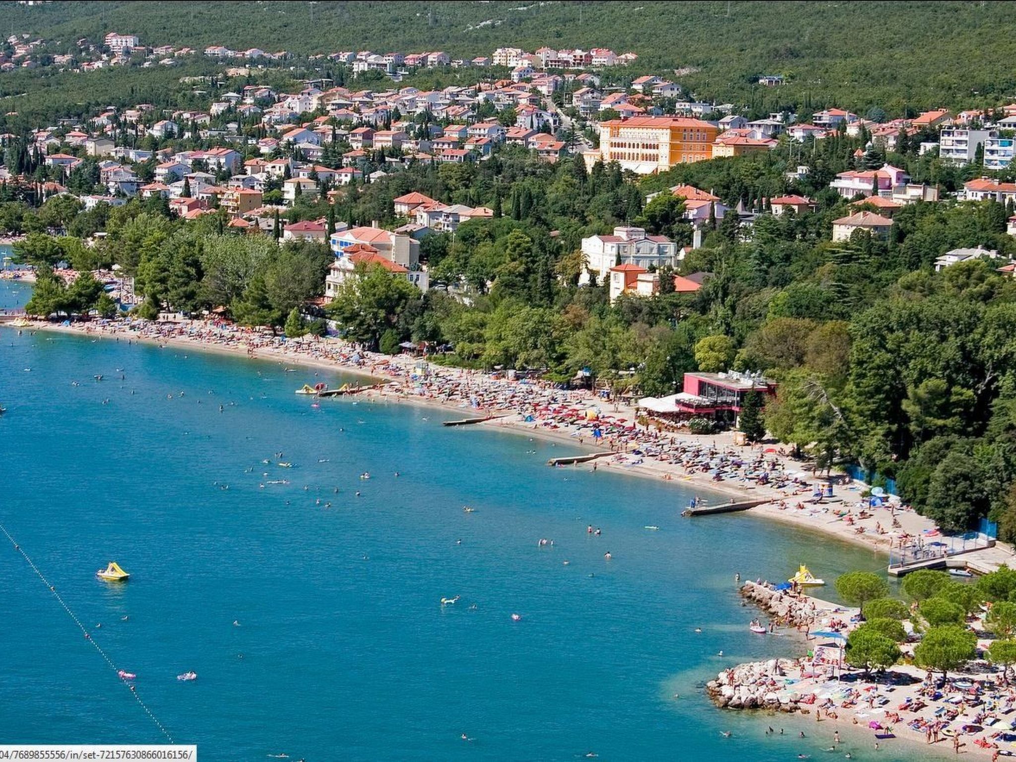 Schönes Appartement mit Terrasse-Binnen