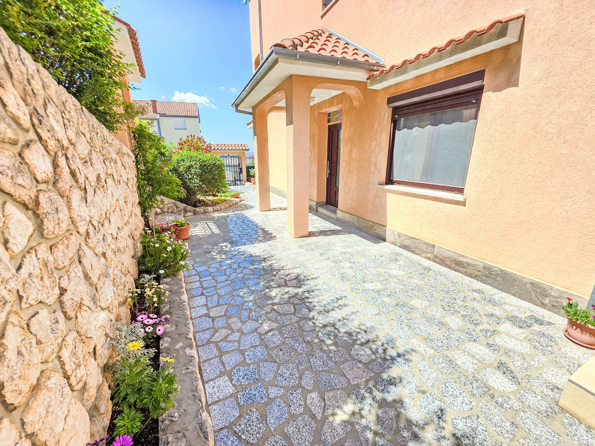 Wohnung in Crikvenica mit Grill und Terrasse - Draußen