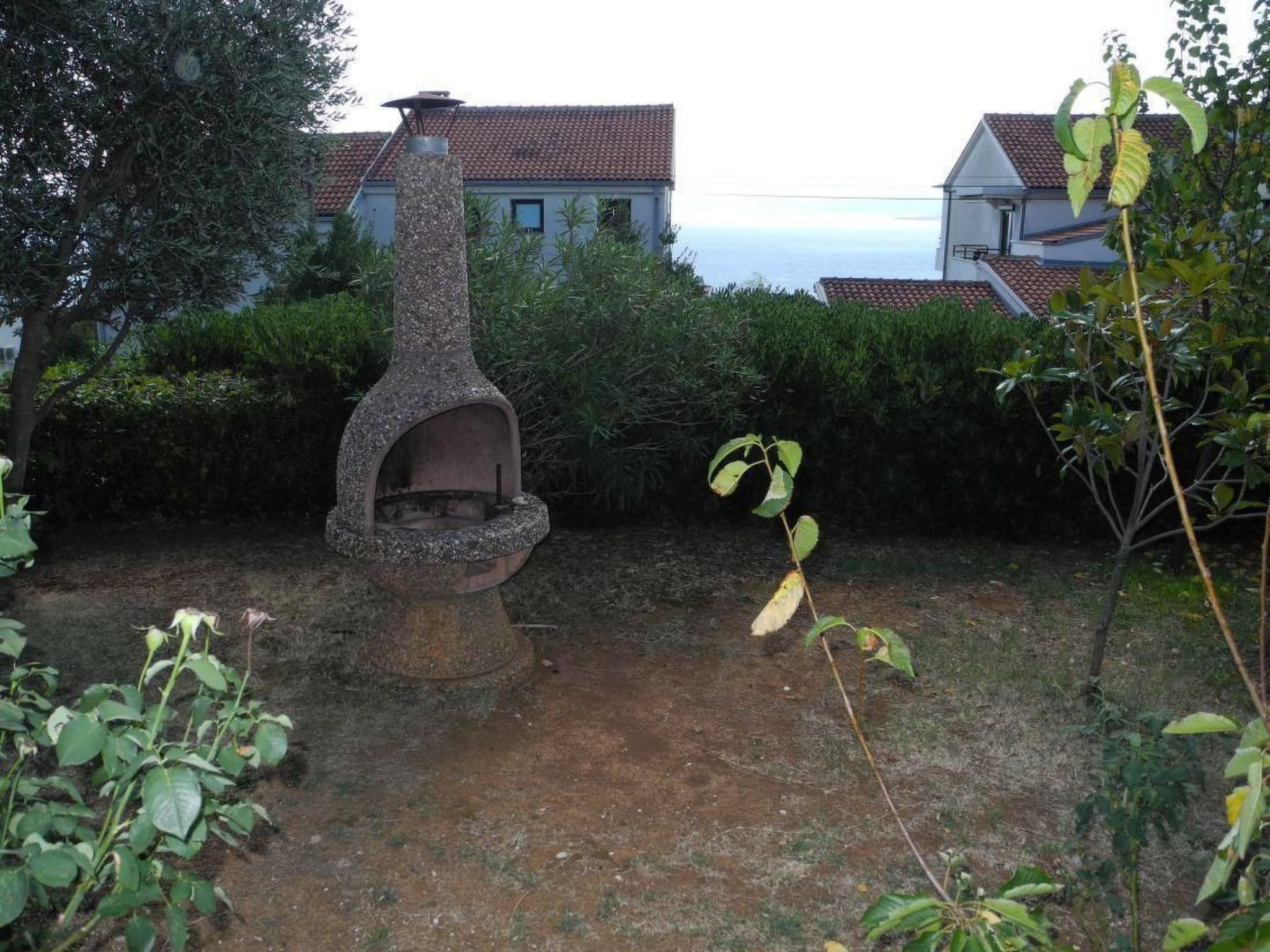 Appartement mit Balkon und Meerblick-Dedans