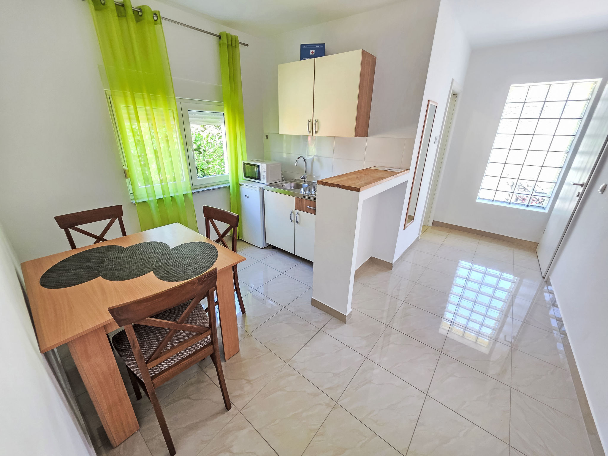 Photo of Wohnung in Crikvenica für 3 Personen mit Balkon