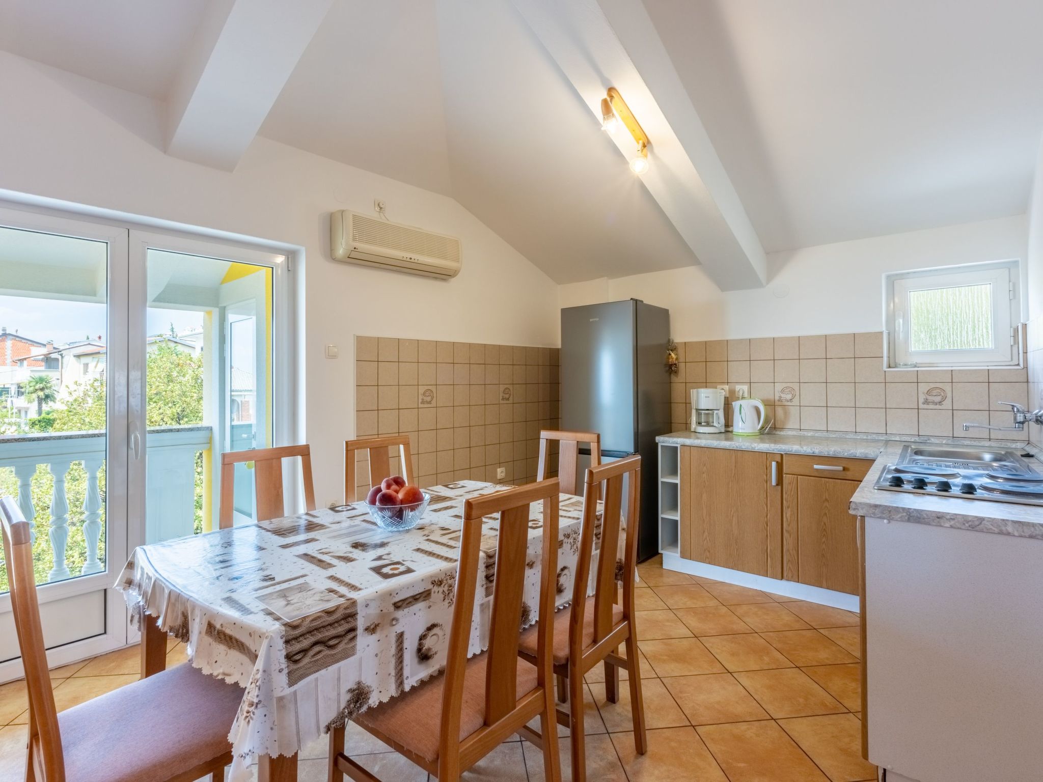 Wohnung für 6 Personen mit Balkon und Meerblick-Binnen