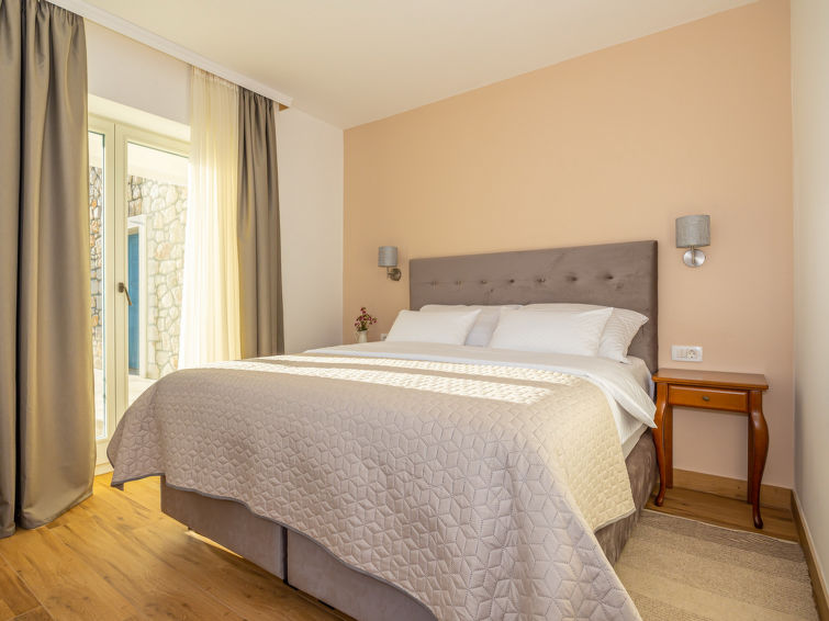 Photo of Vila 72