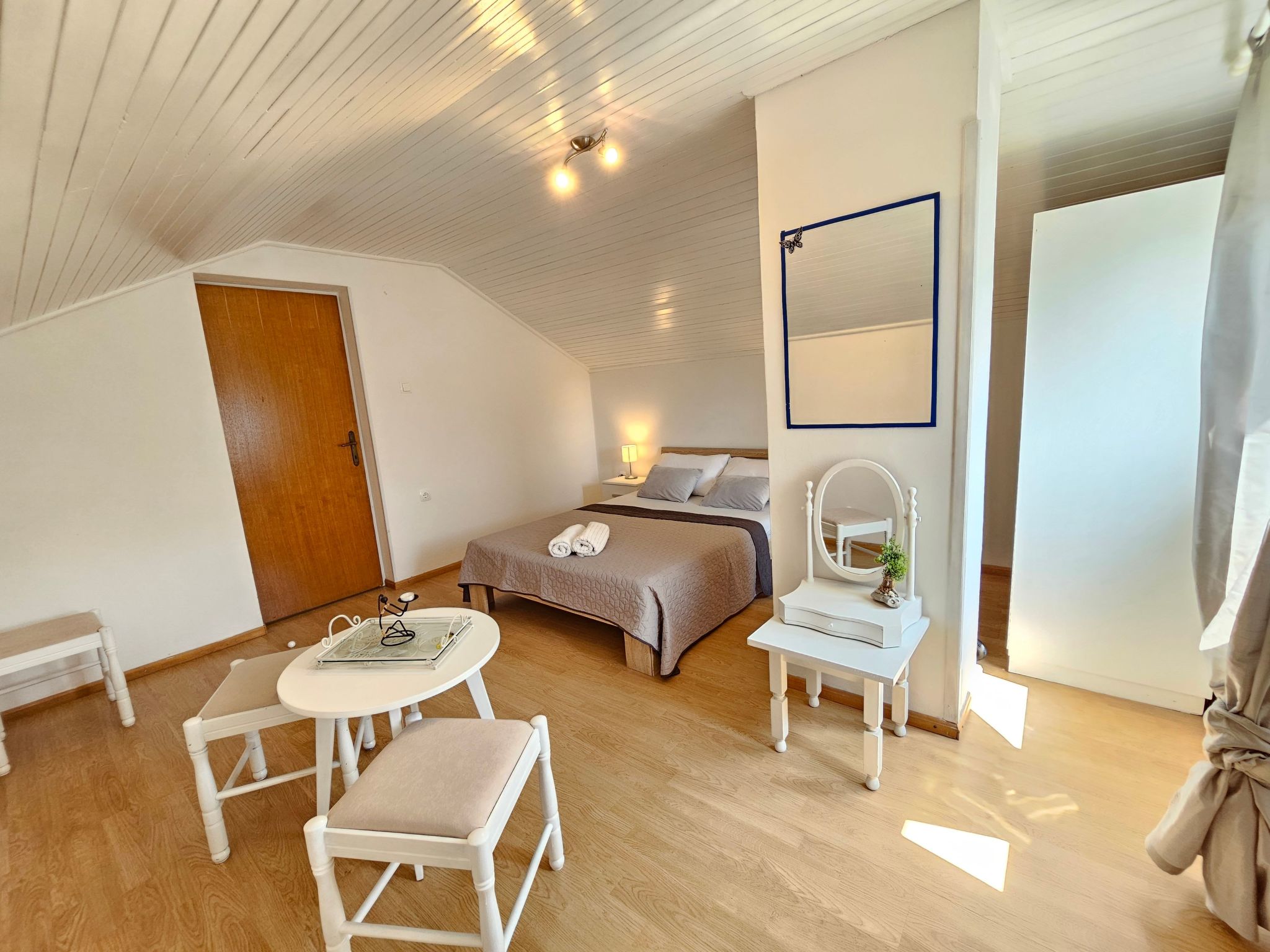 Wohnung App Marinna mit Terrasse-Drinnen