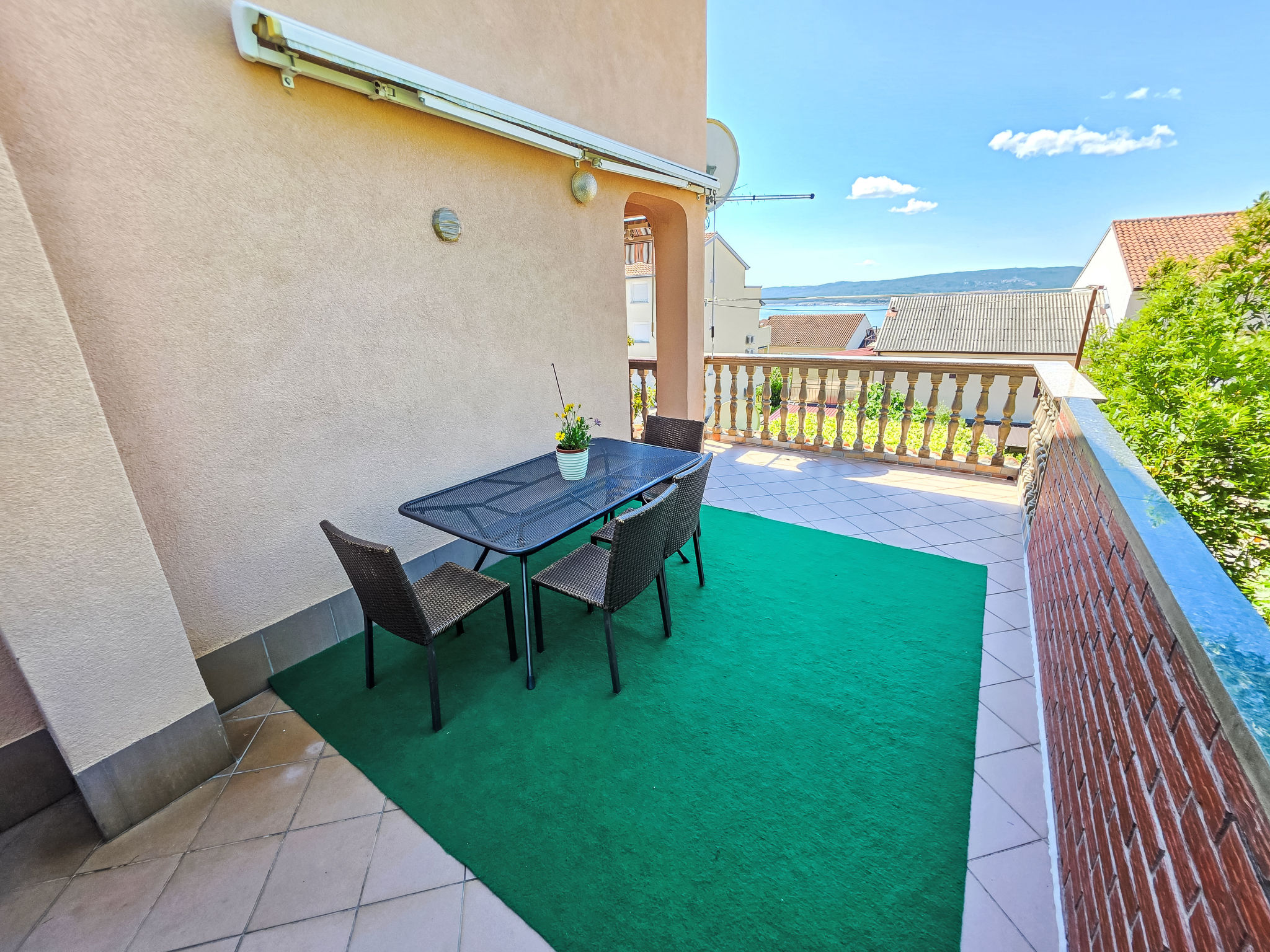 Wohnung in Crikvenica mit Terrasse und Grill - Draußen