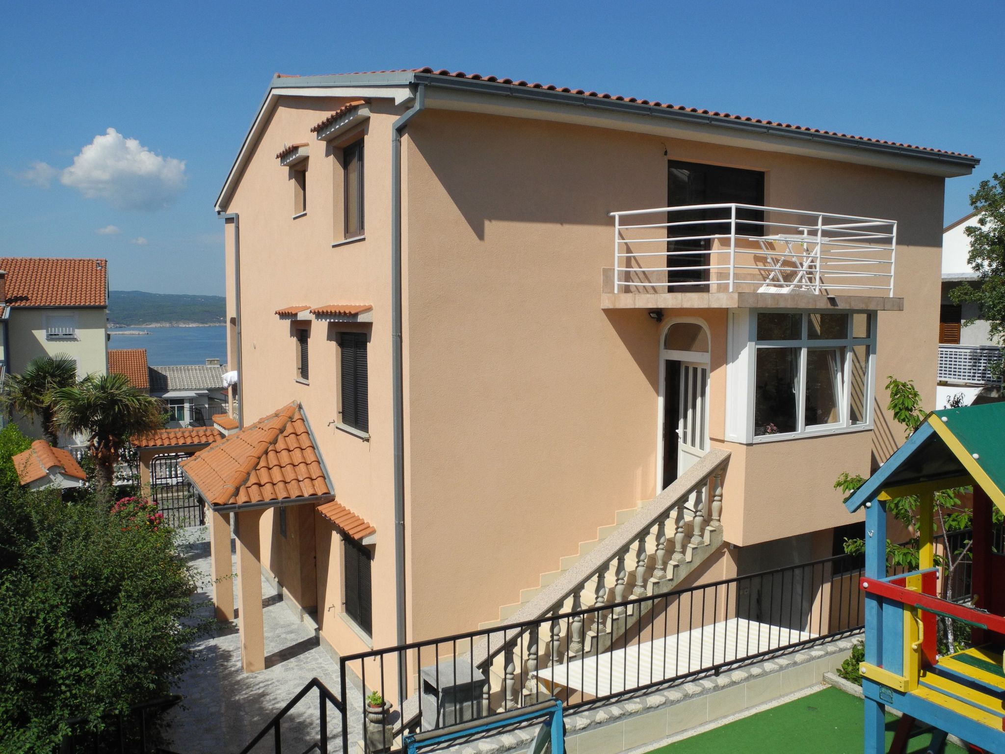 Wohnung in Crikvenica mit Terrasse und Grill-Dedans