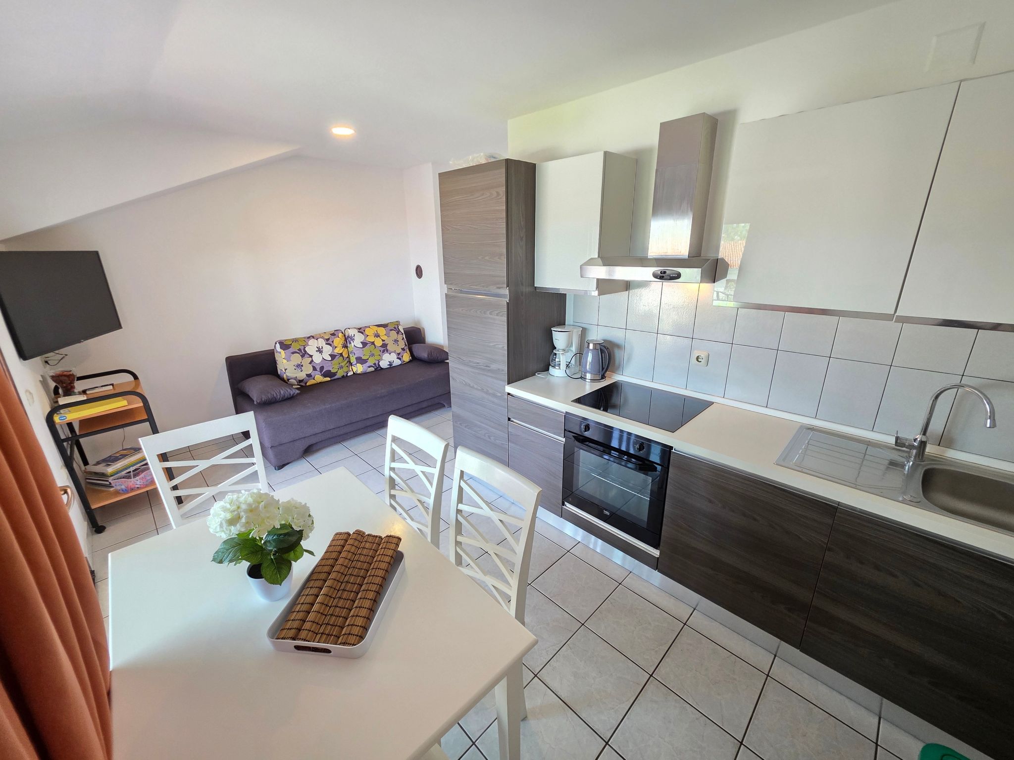 Wohnung für 4 Personen mit Terrasse-Binnen