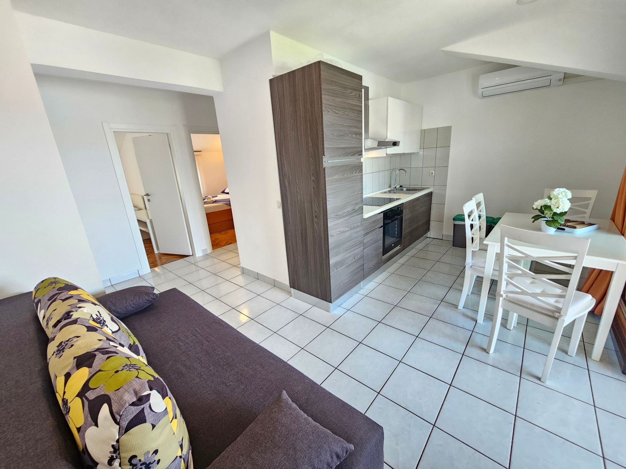 Wohnung für 4 Personen mit Terrasse-Binnen