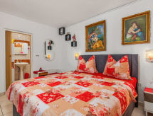 Knus appartement bij zee met zwembad in Crikvenica - thumbnail 3