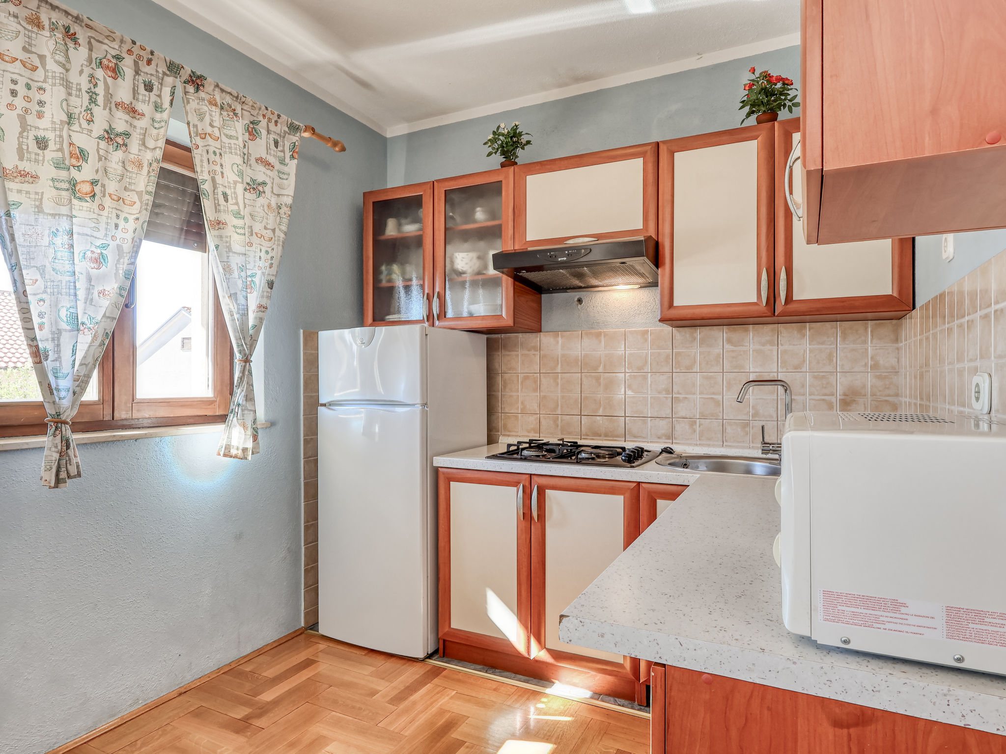 Appartement Nikol – Cuisine et coin repas, photo 9 sur 23