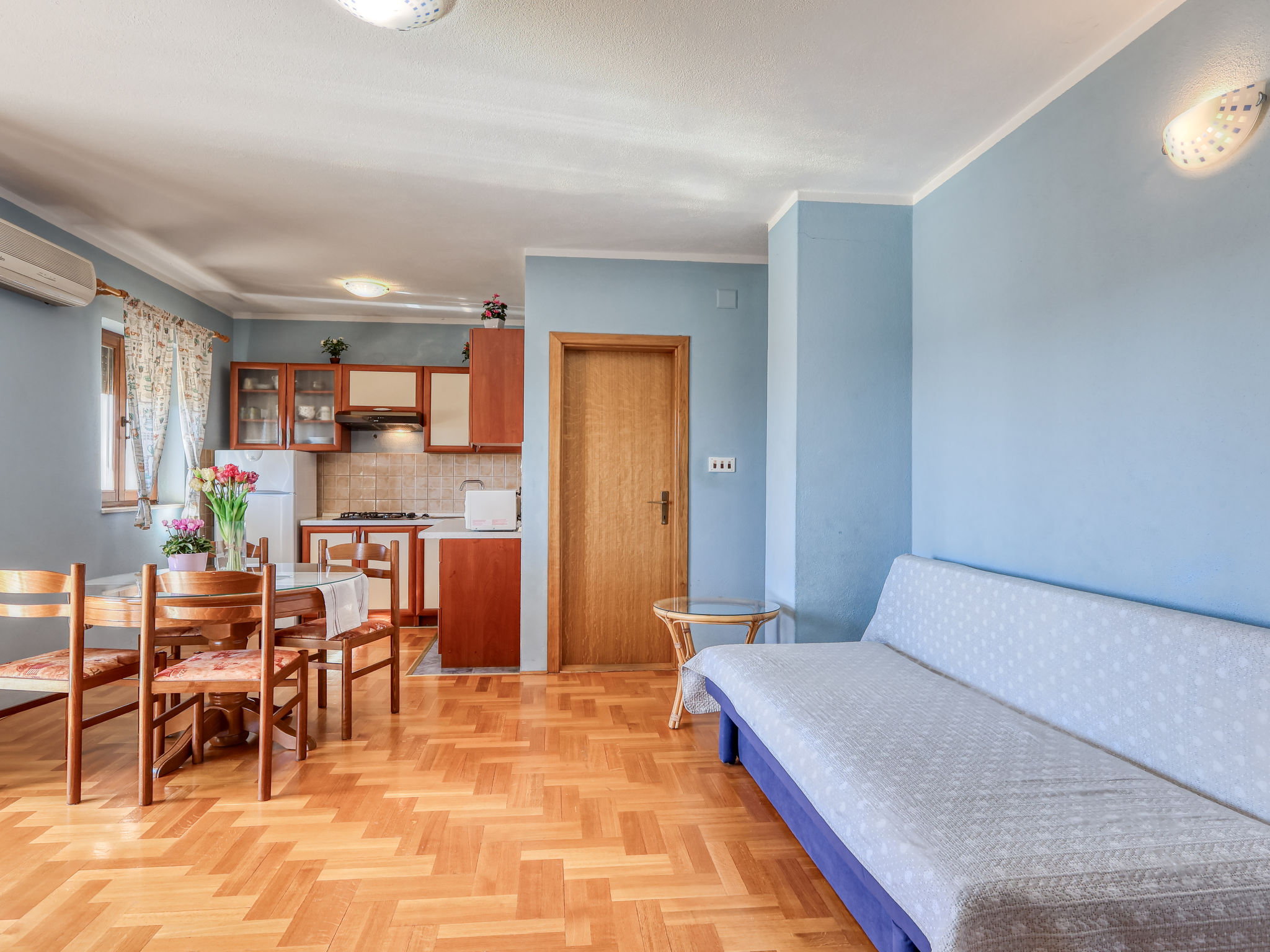 Appartement Nikol – Cuisine et coin repas, photo 7 sur 23