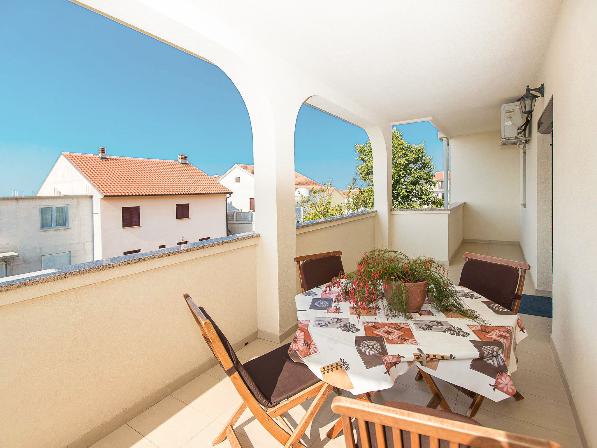 Appartement Nikol – Terrasse, photo 2 sur 23