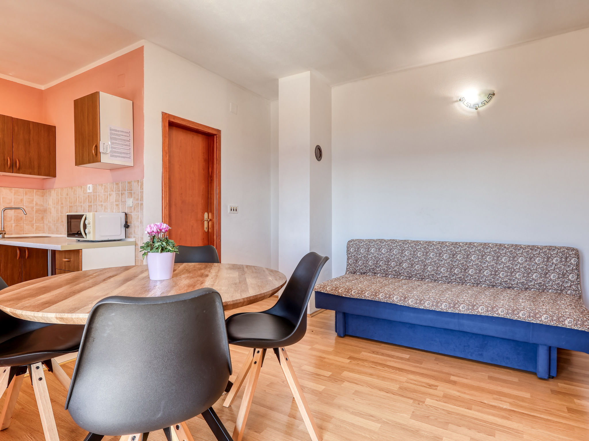 Appartement Nikol – Cuisine et coin repas, photo 7 sur 24