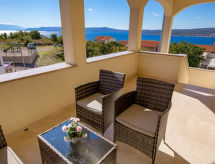 Knus appartement Nikol nabij zee en bergen in Crikvenica - thumbnail 1