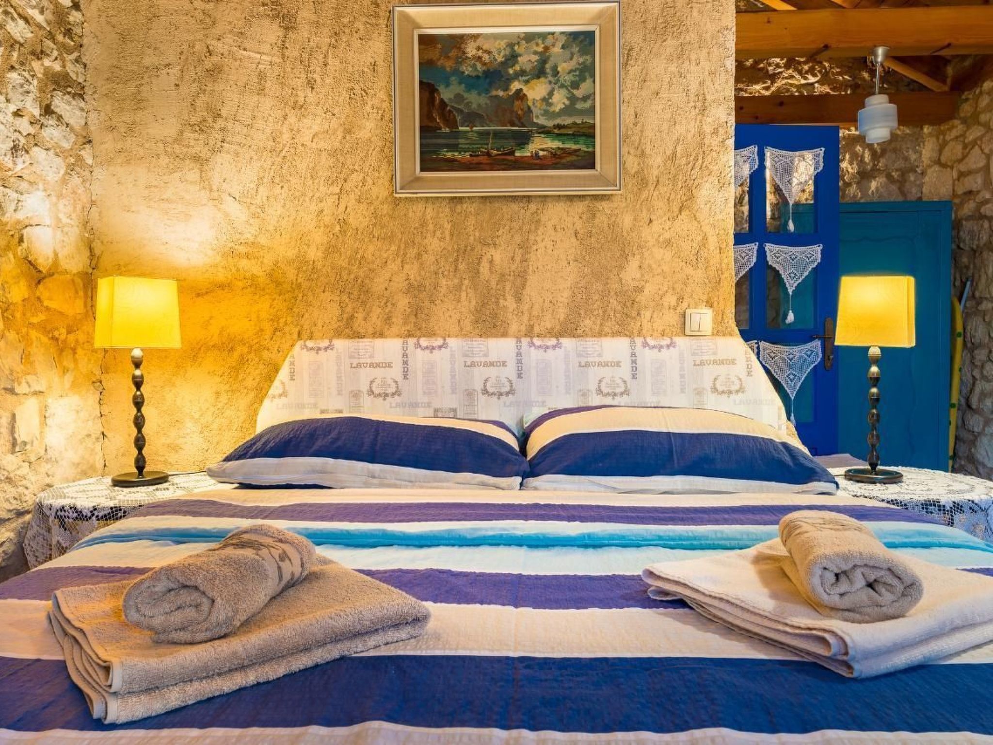 "Villa Ivanka" mit Blick auf das Wasser-Dedans