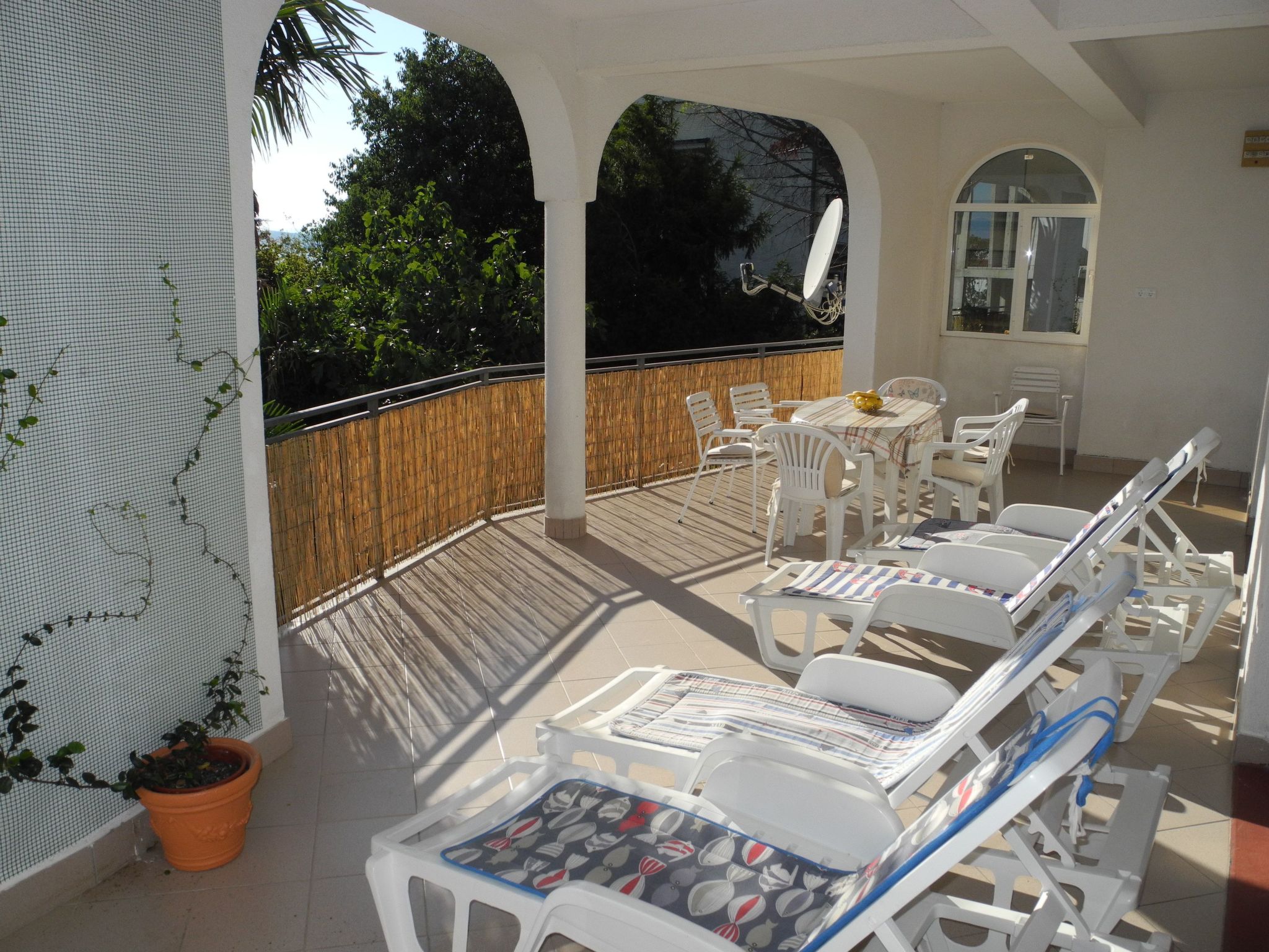 Wohnung 30m vom Meer entfernt, mit Gemeinschaftspool-Binnen