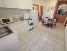 Wohnung für 4 Personen mit Balkon