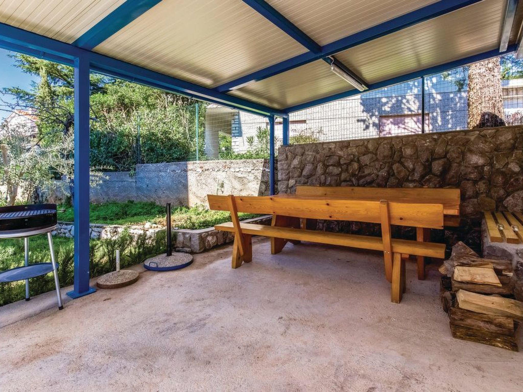 Wohnung in Crikvenica mit Grill und Terrasse-Binnen