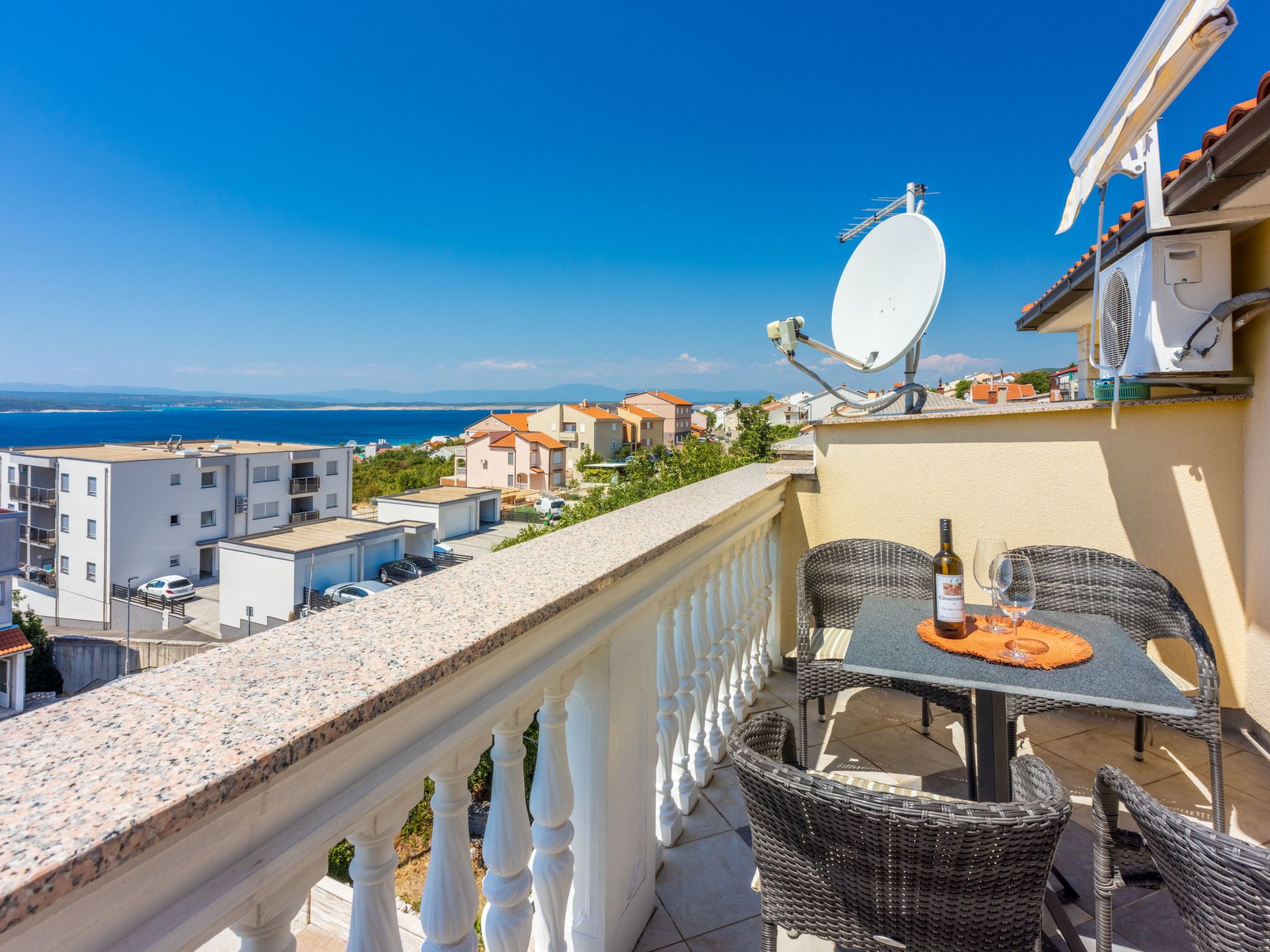 Studio-Apartment mit Meerblick-Binnen