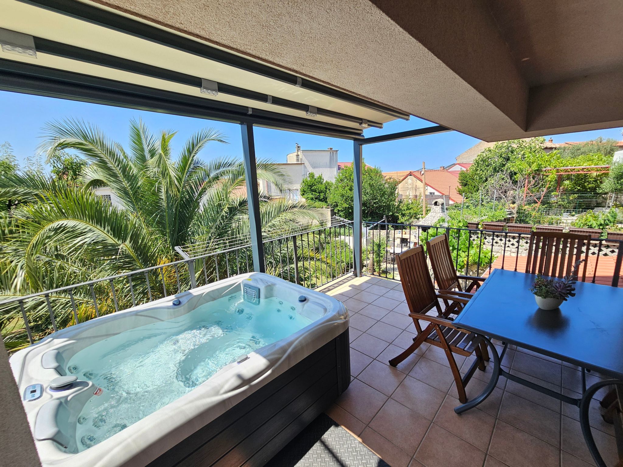 Wohnung für 6 Personen mit Jacuzzi Apartment in Cirkvenica Riviera