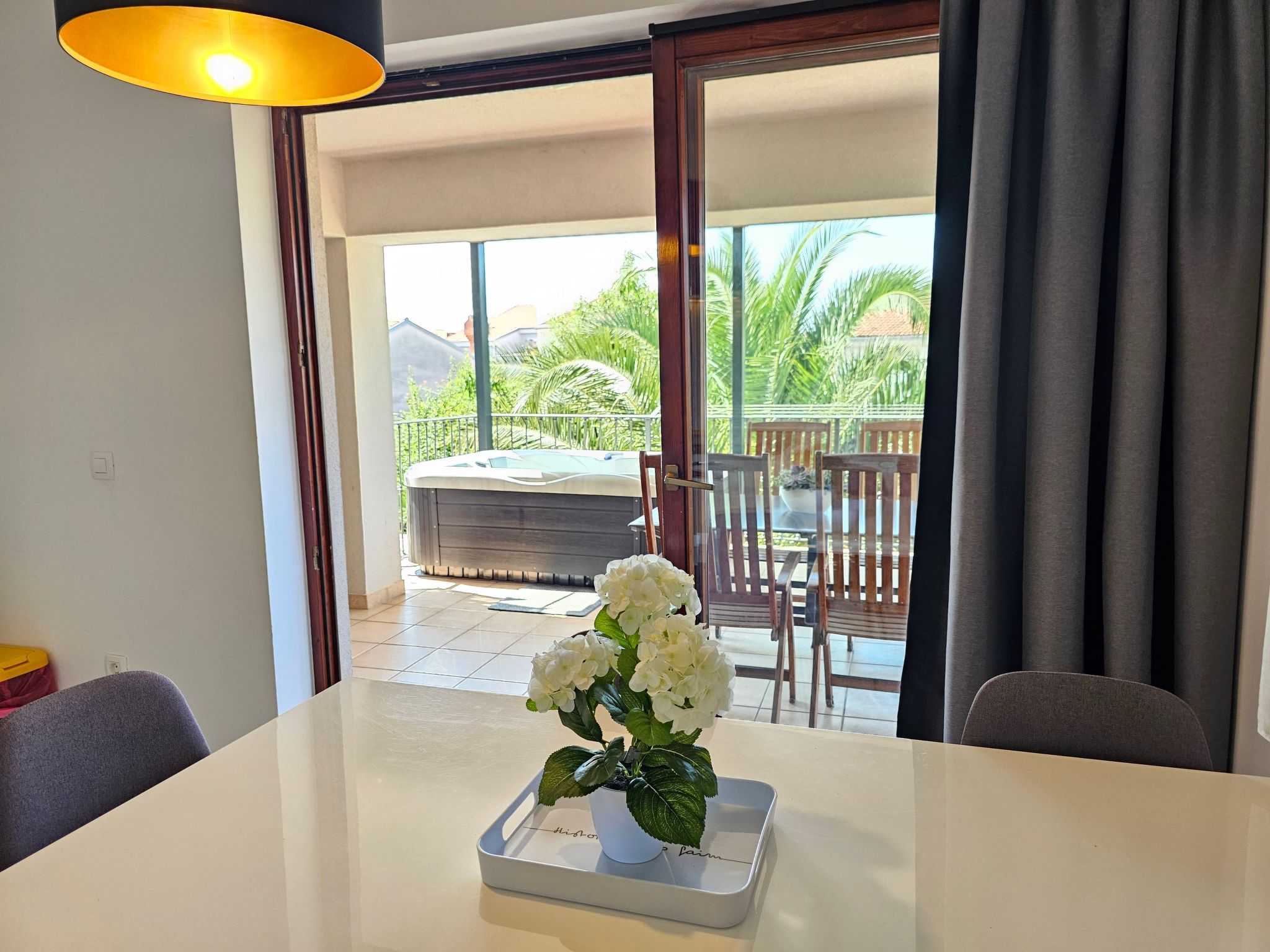 Wohnung für 6 Personen mit Jacuzzi-Binnen