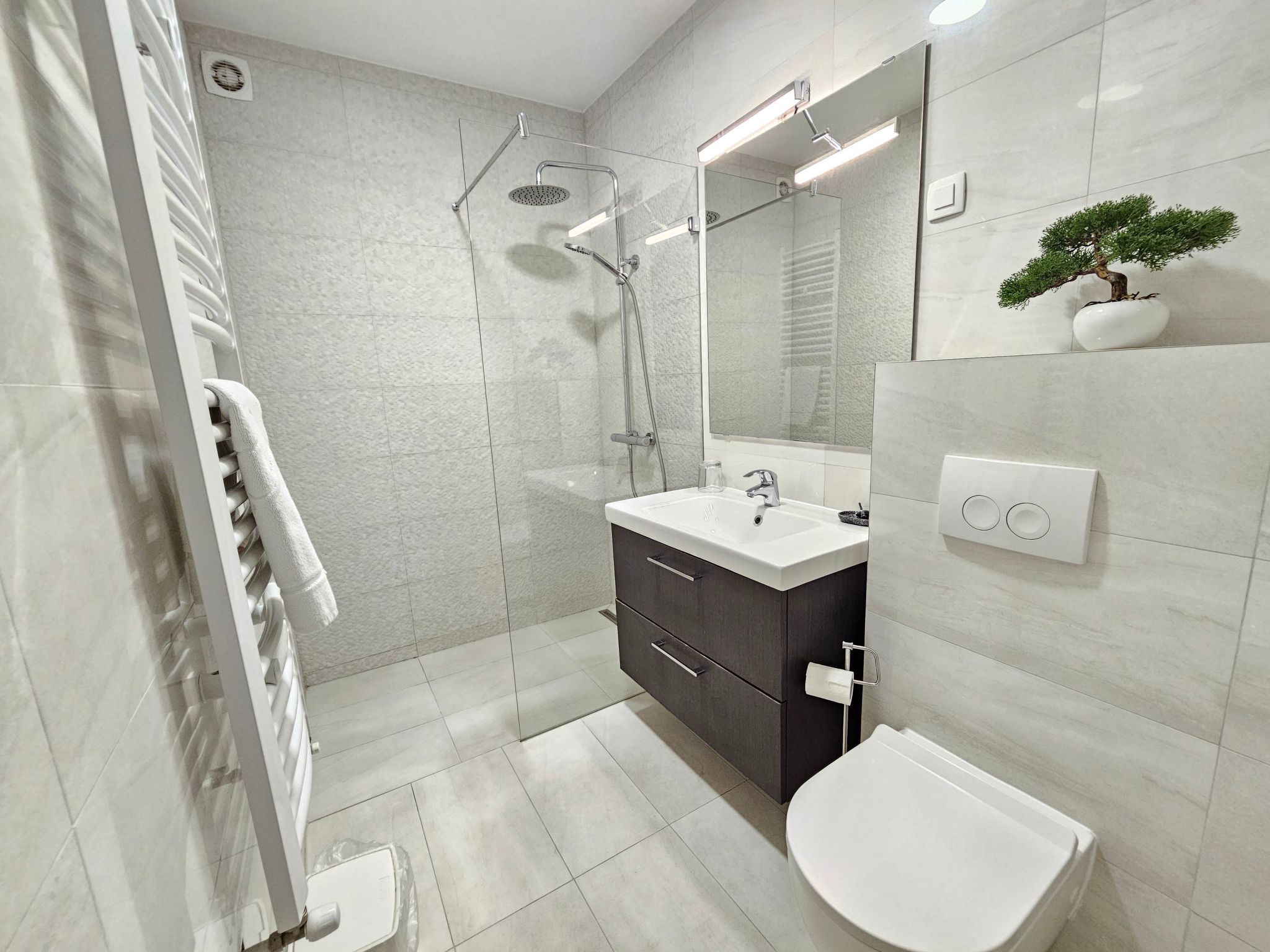 Wohnung für 6 Personen mit Jacuzzi-Binnen