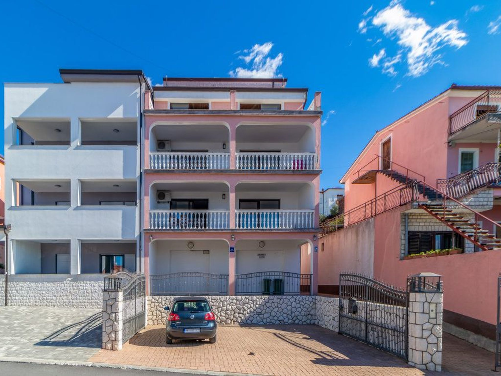 Photo of Apartment Lacic 3