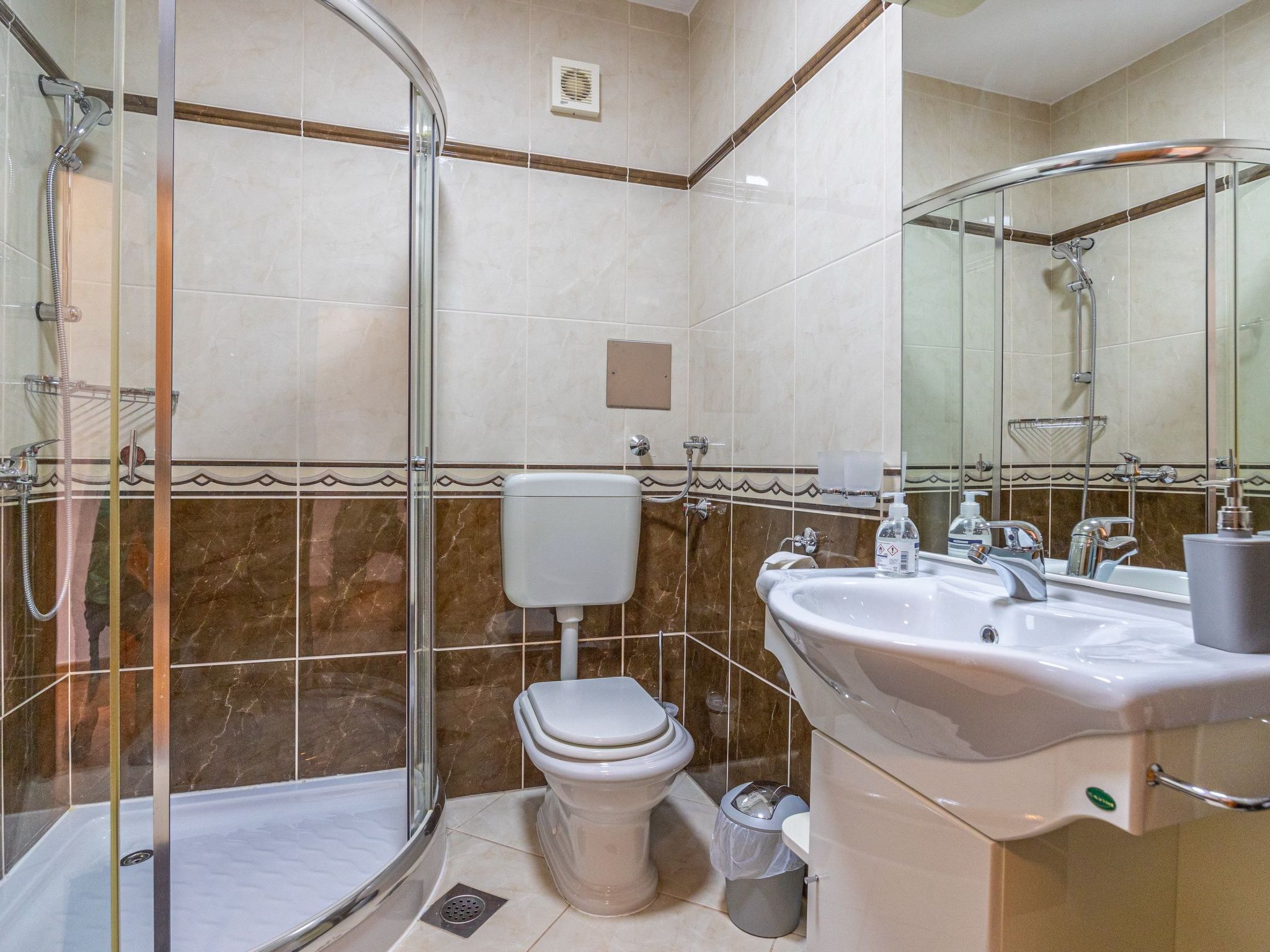 Photo of Apartments Lacic