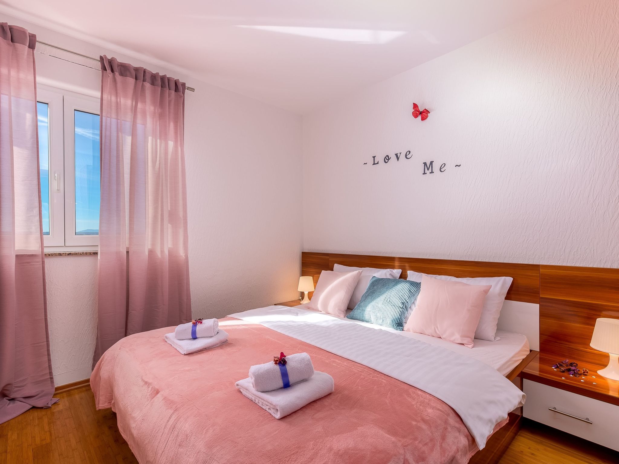 Wohnung mit Balkon und Meerblick-Inside