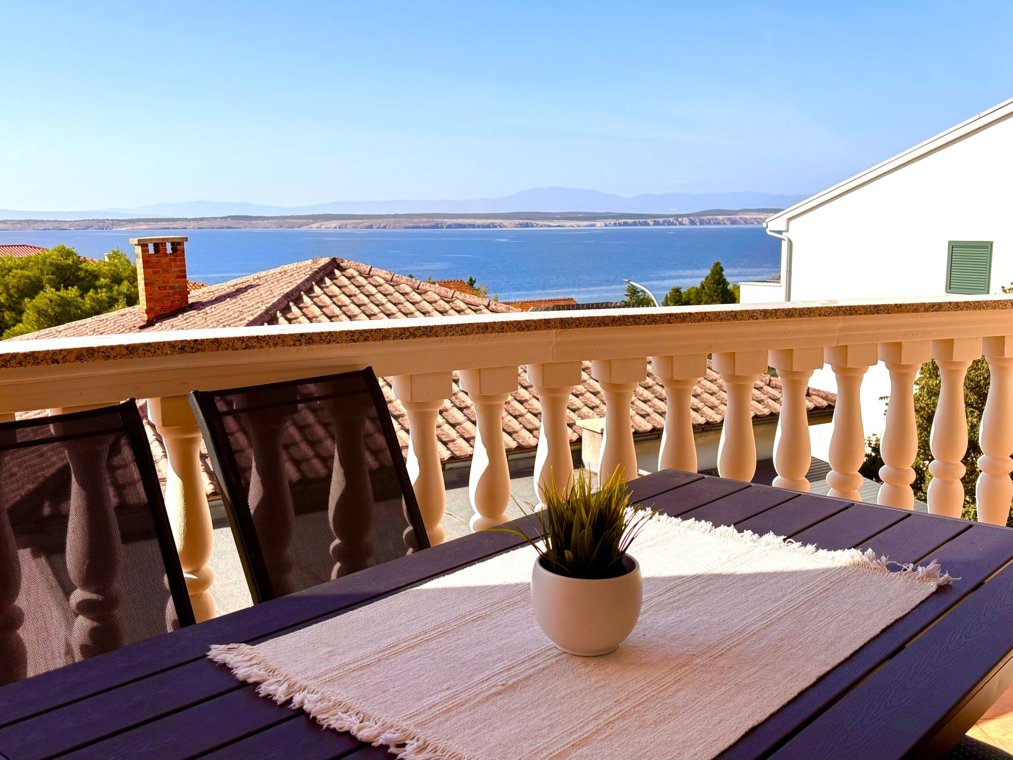 Wohnung mit Balkon und Meerblick-Inside