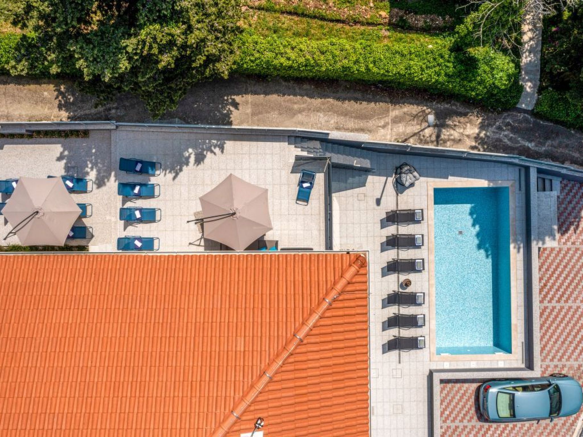 Photo of Modernes Apartment in Crikvenica mit Gemeinschaftspool