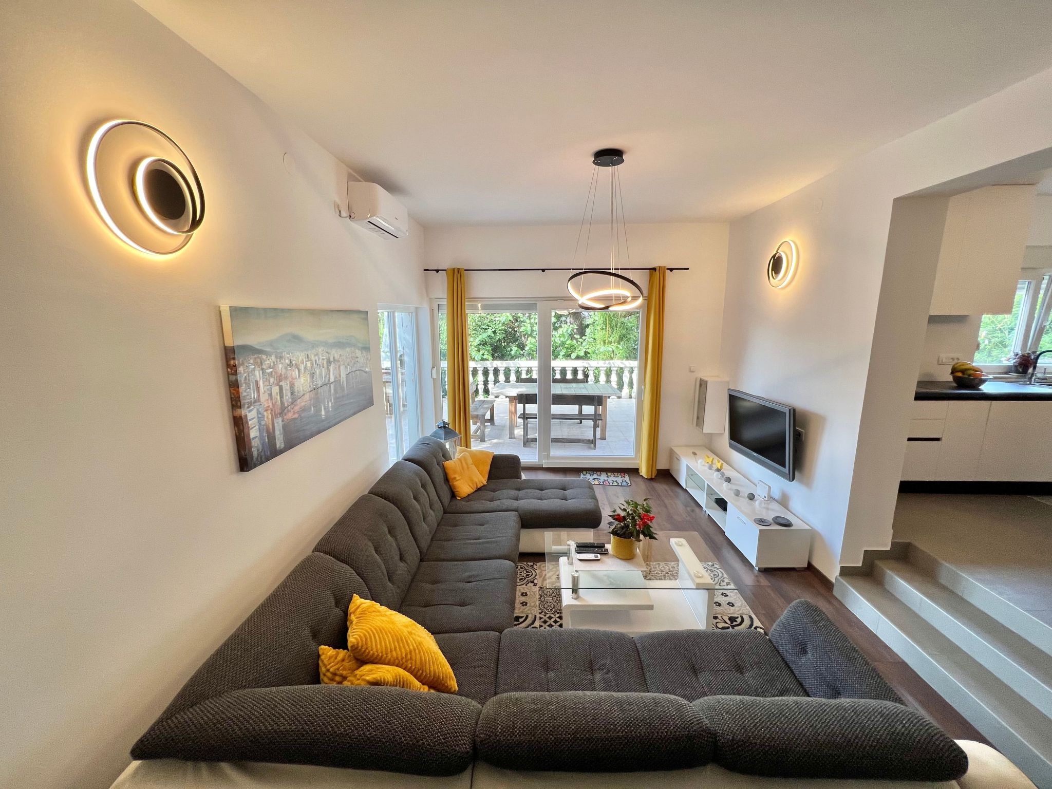 Wohnung in Crikvenica mit Großer Terrasse-Image-tags.info