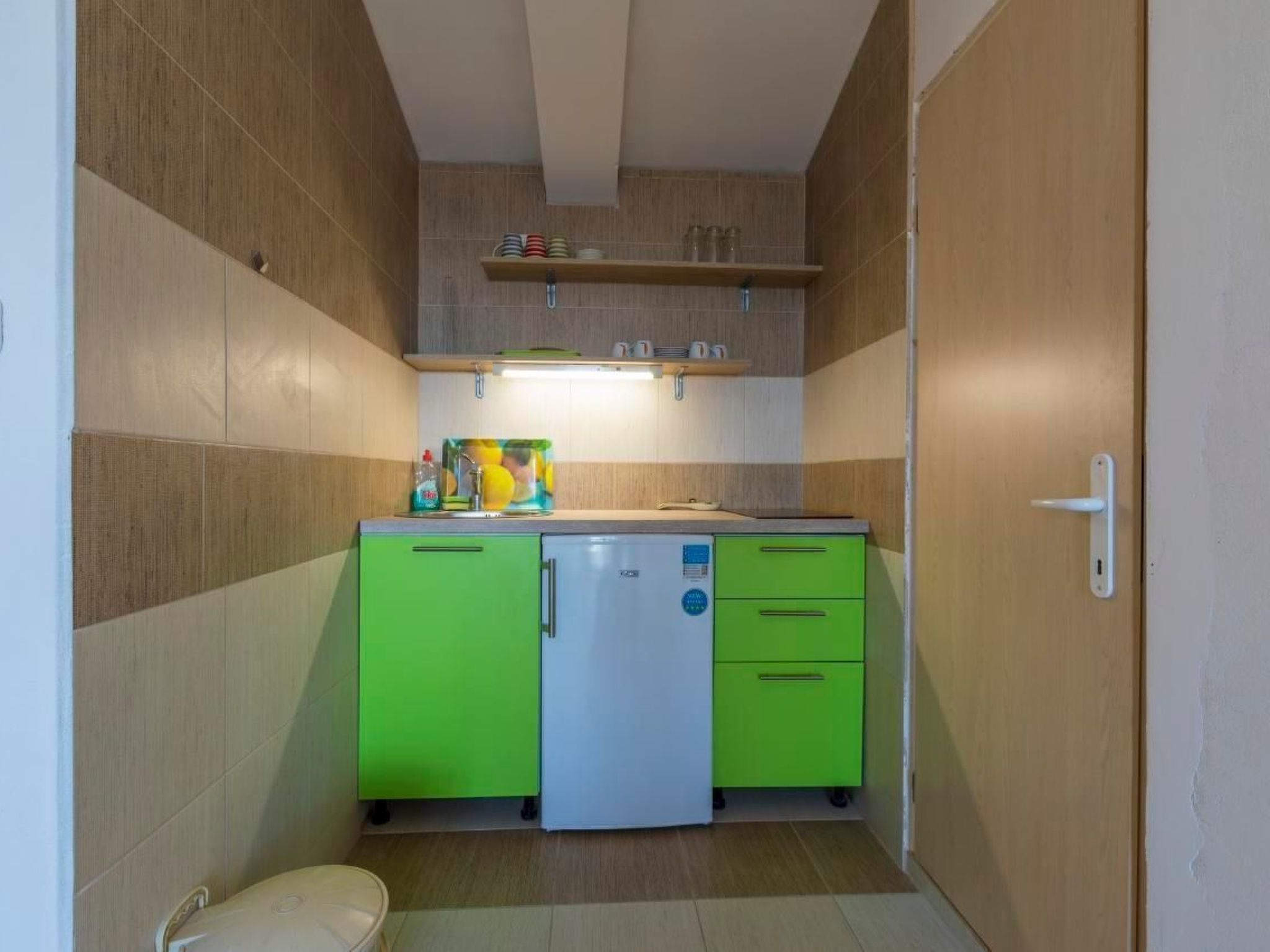 Wohnung in Crikvenica mit Möbliertem Balkon-Drinnen