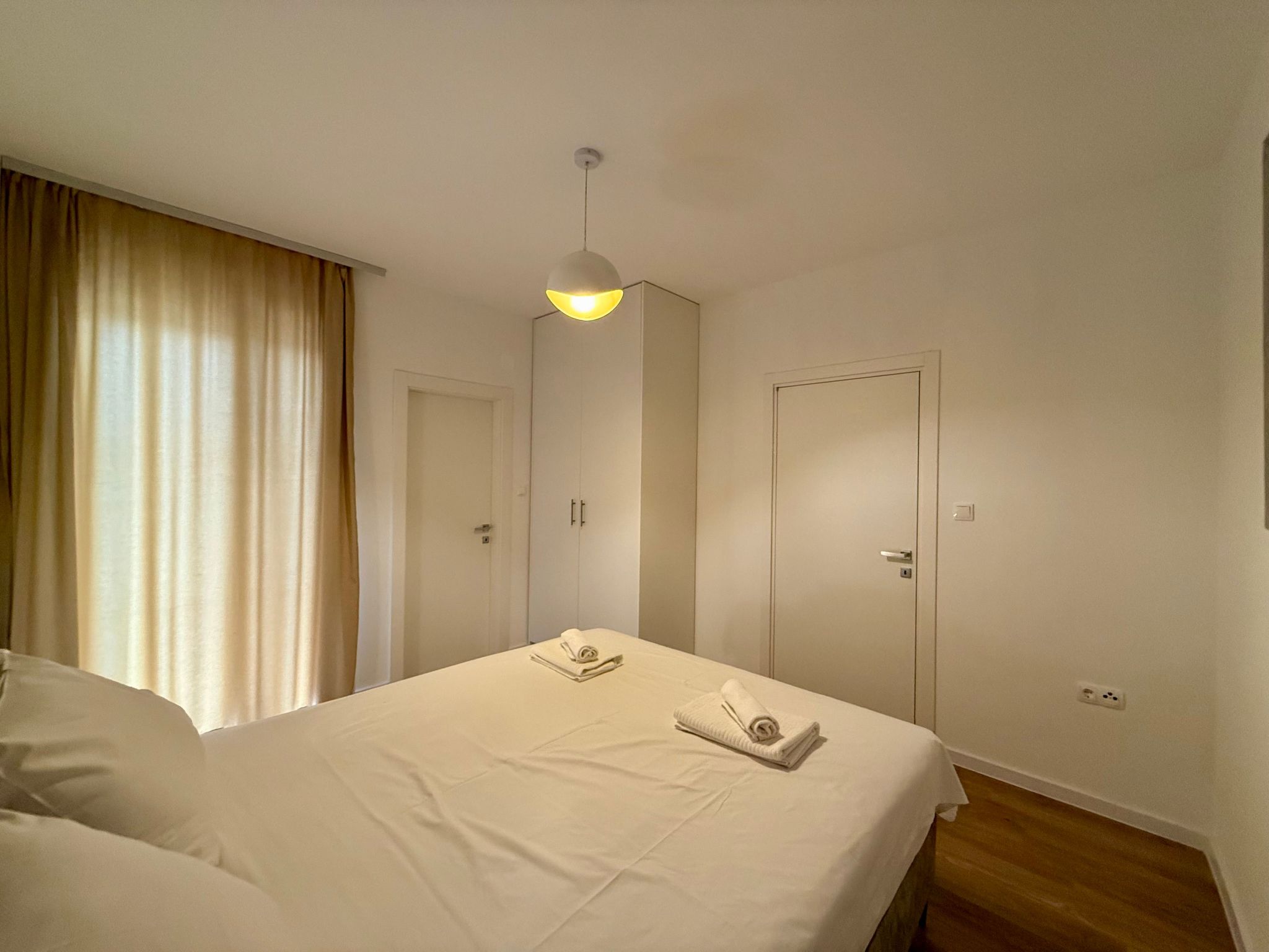 Schöne moderne Villa v-Binnen