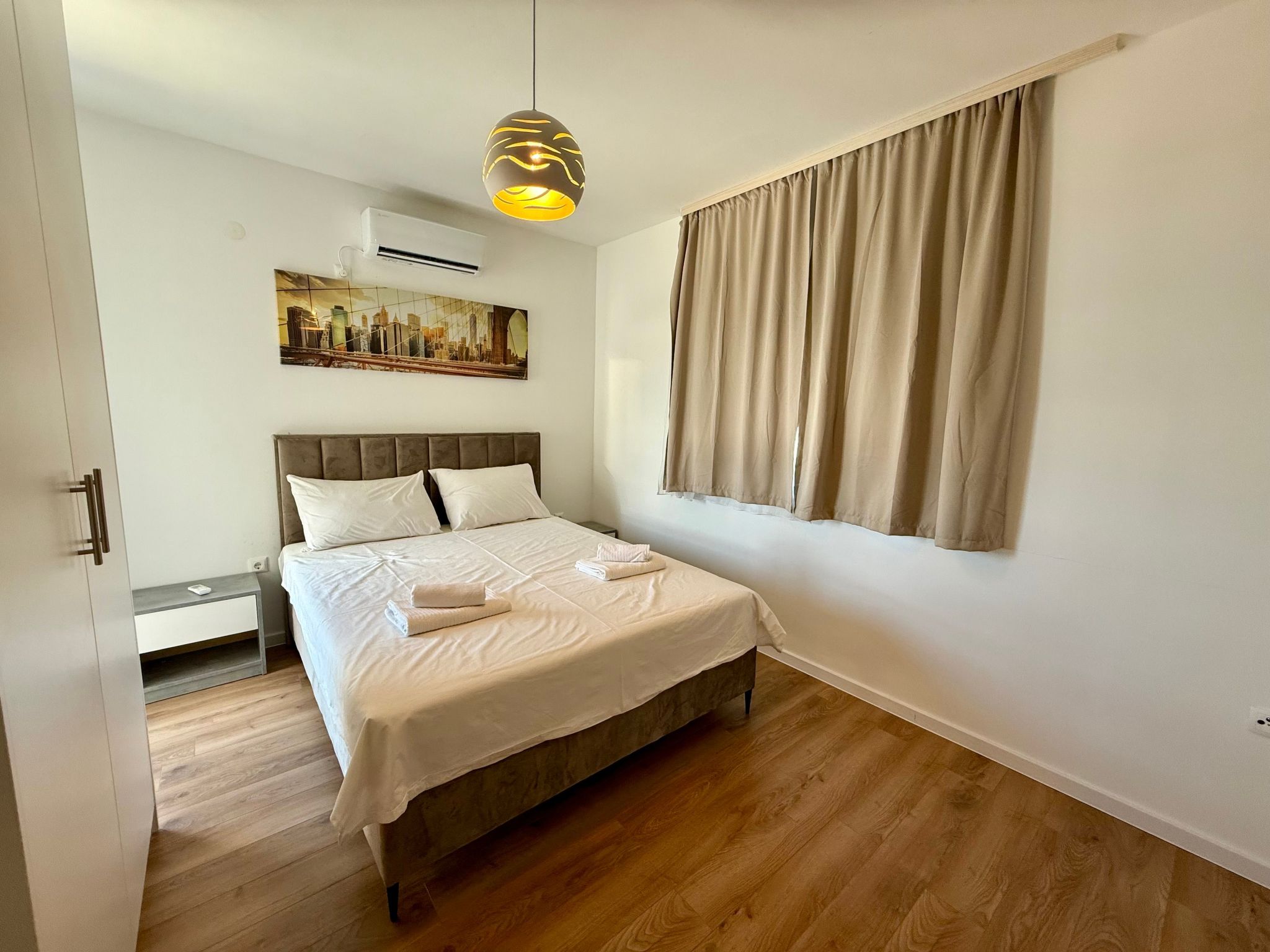 Schöne moderne Villa v-Binnen