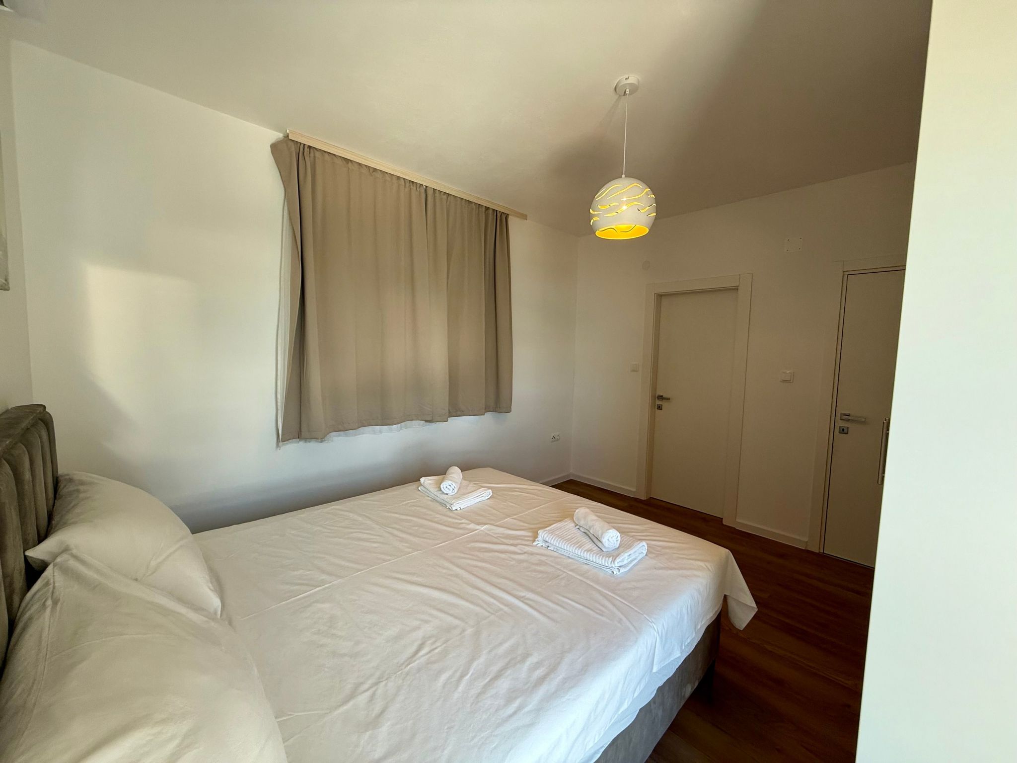 Schöne moderne Villa v-Binnen