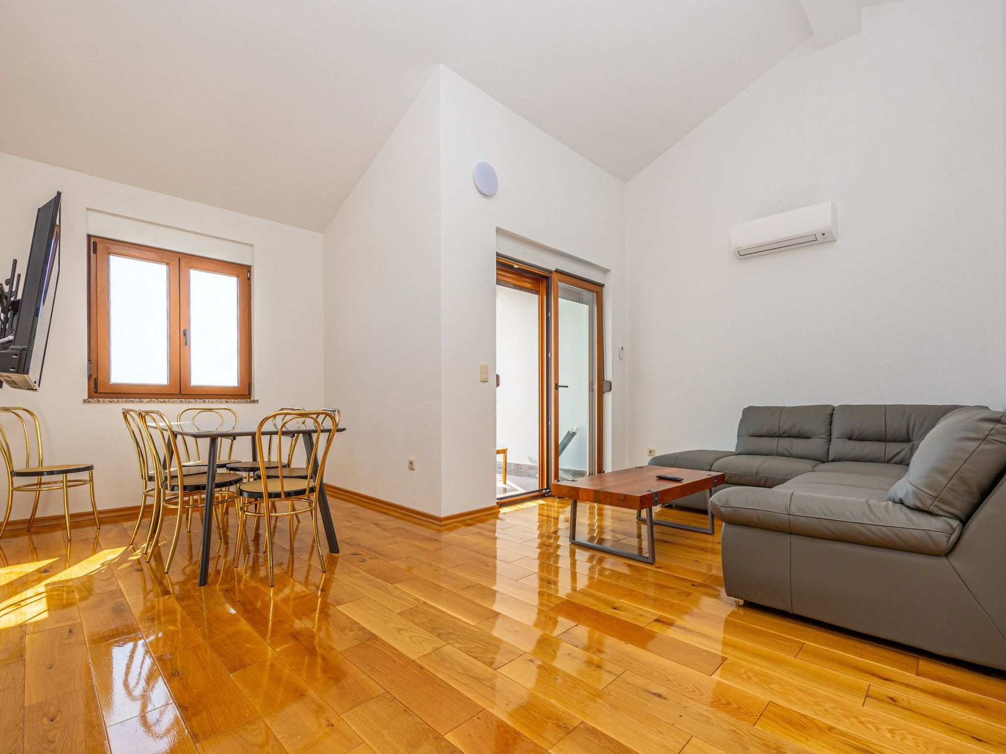 Wohnung Mistral 7-Image-tags.info